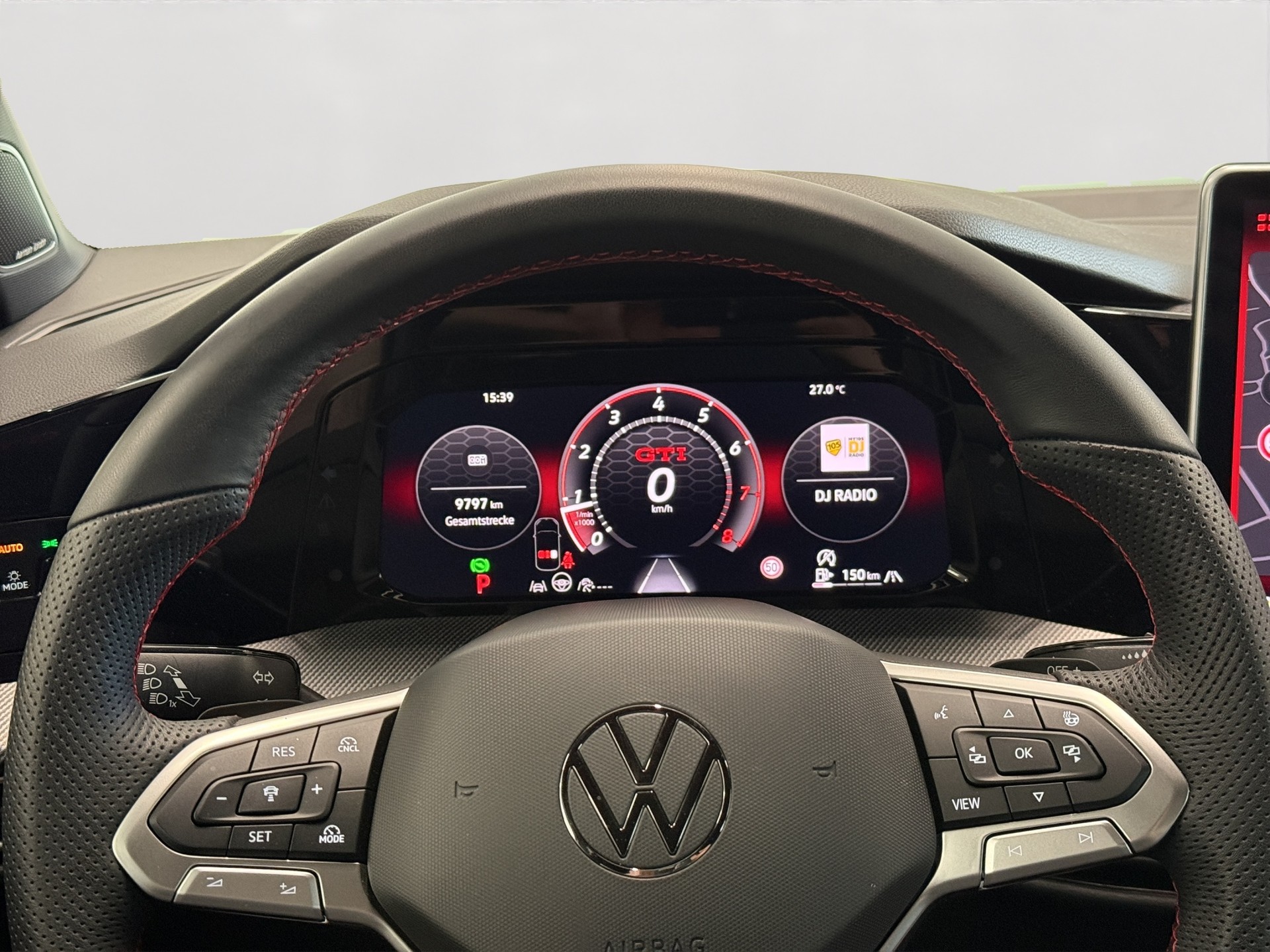 VW Golf 2.0 TSI GTI DSG-image-11