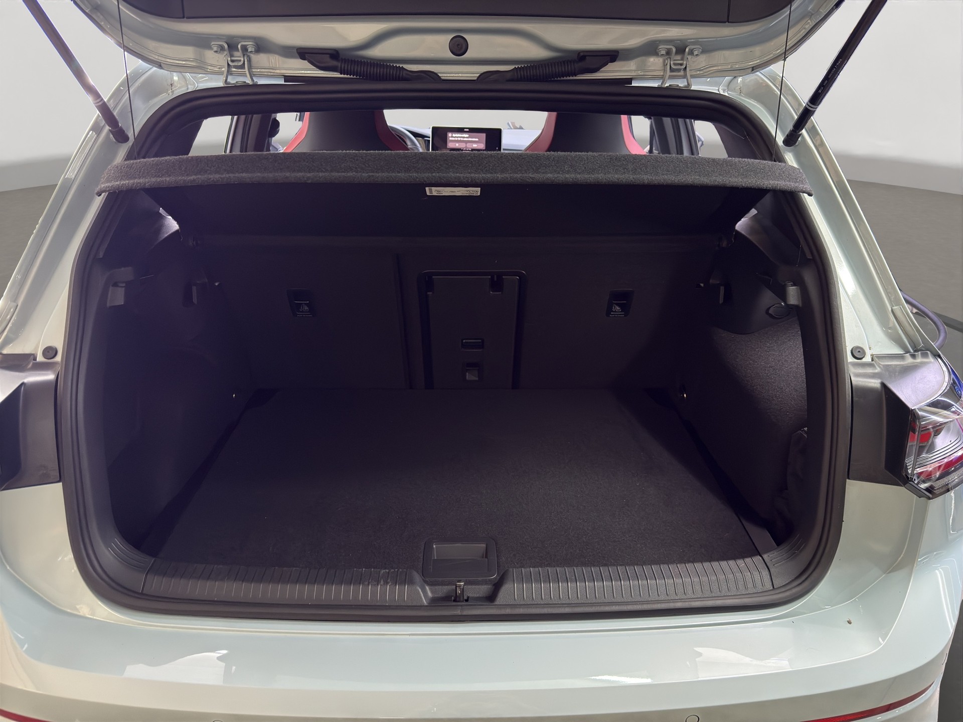 VW Golf 2.0 TSI GTI DSG-image-27