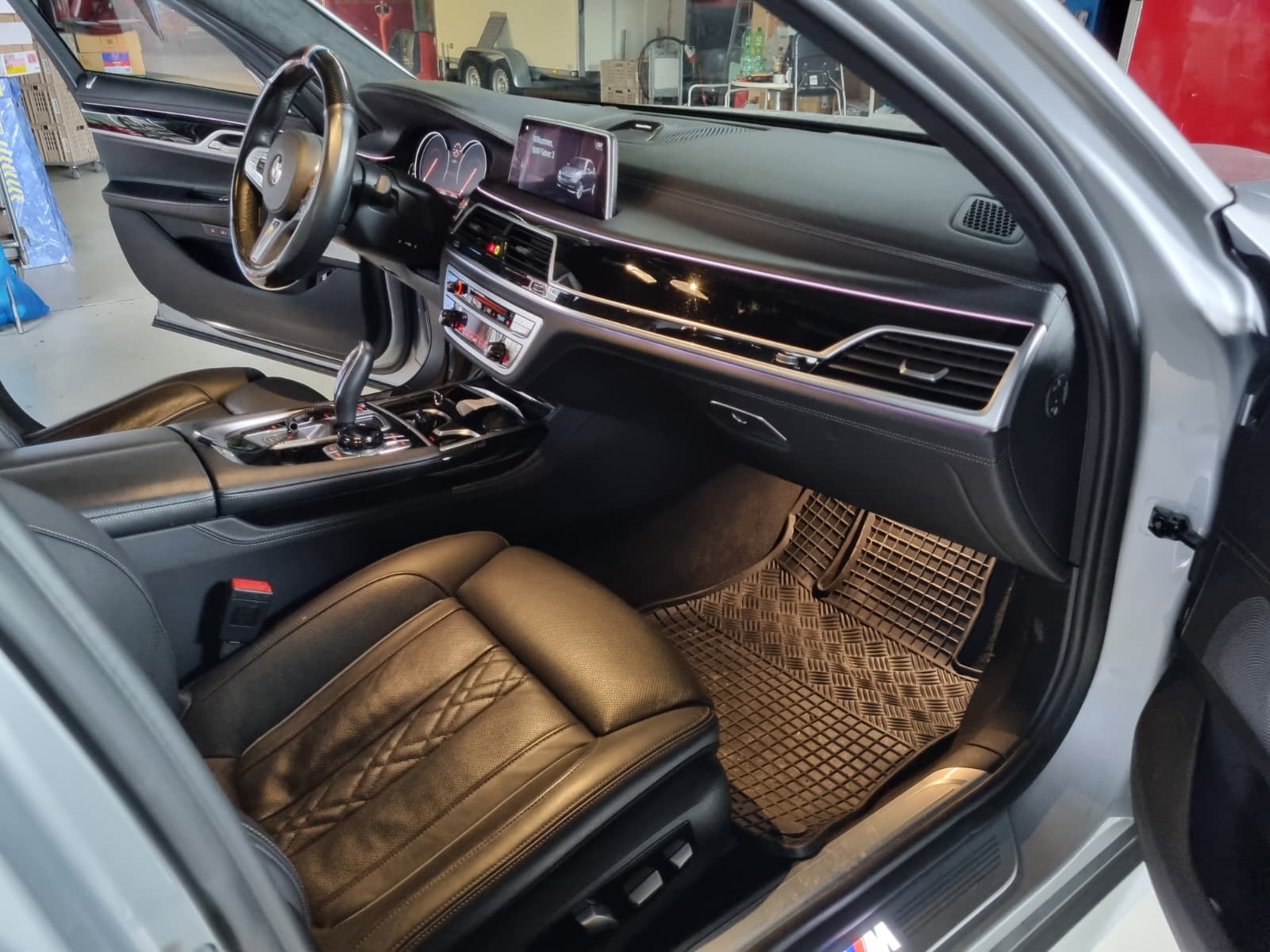 BMW 740Ld xDrive-image-4