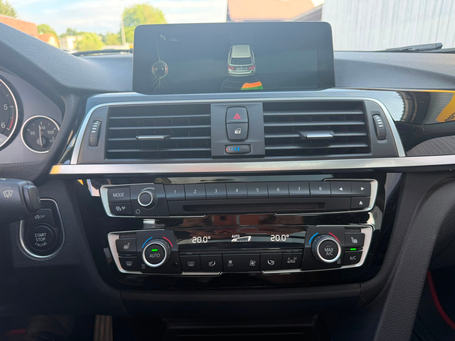 BMW 335d xDrive Touring Steptronic-image-12