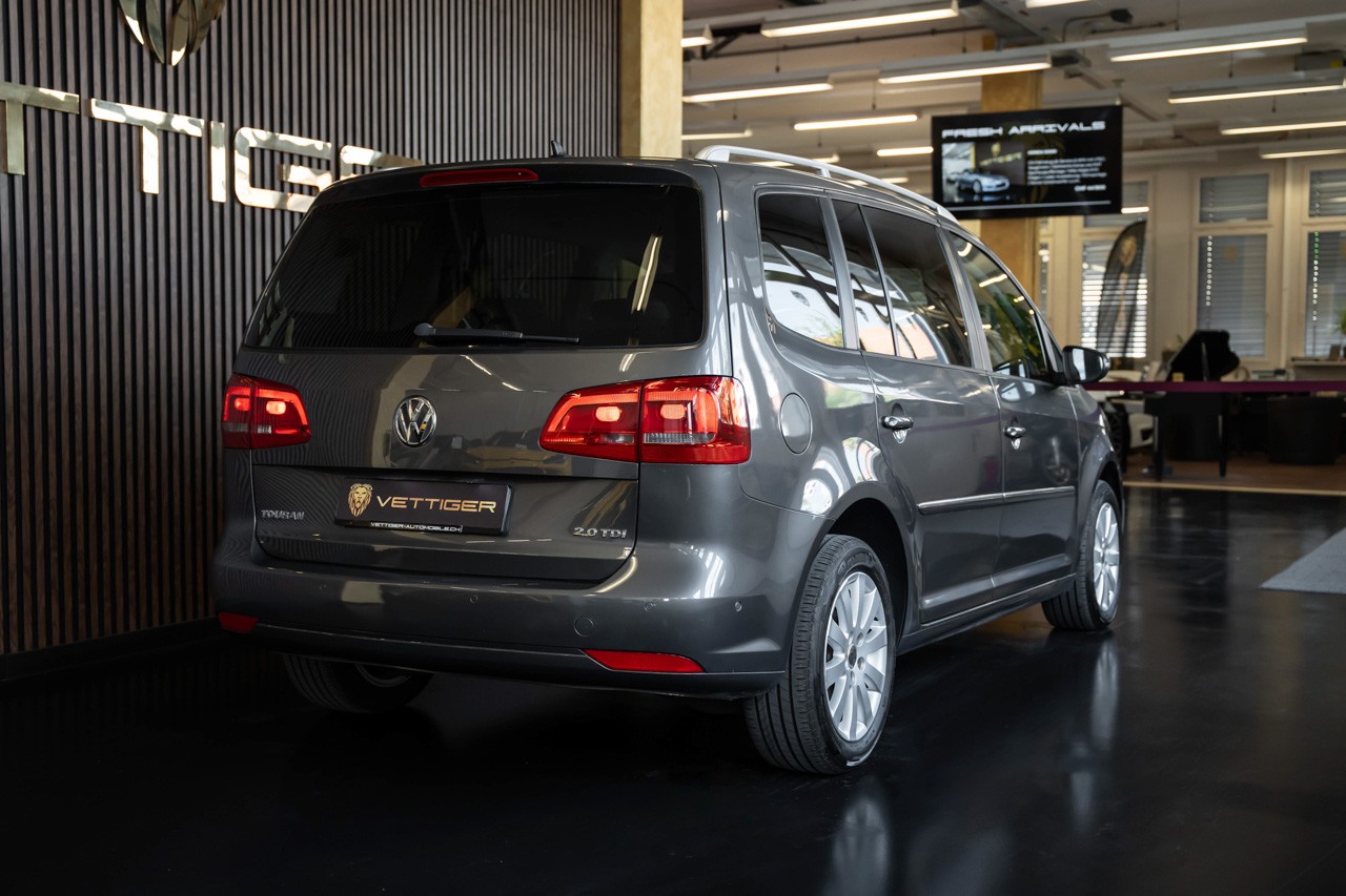 VW Touran 2.0 TDI Highline-image-6