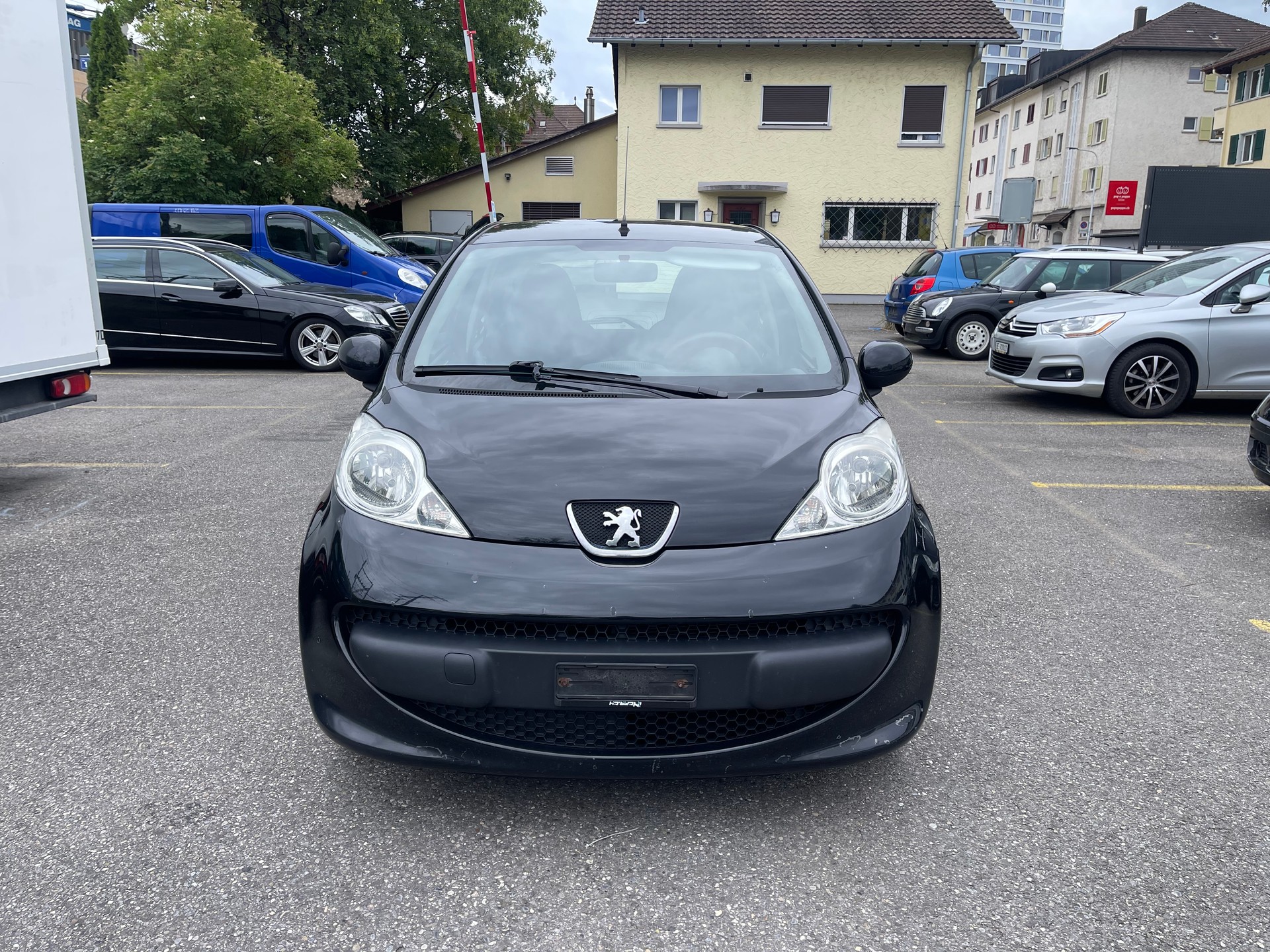 PEUGEOT 107 1.0 Trendy