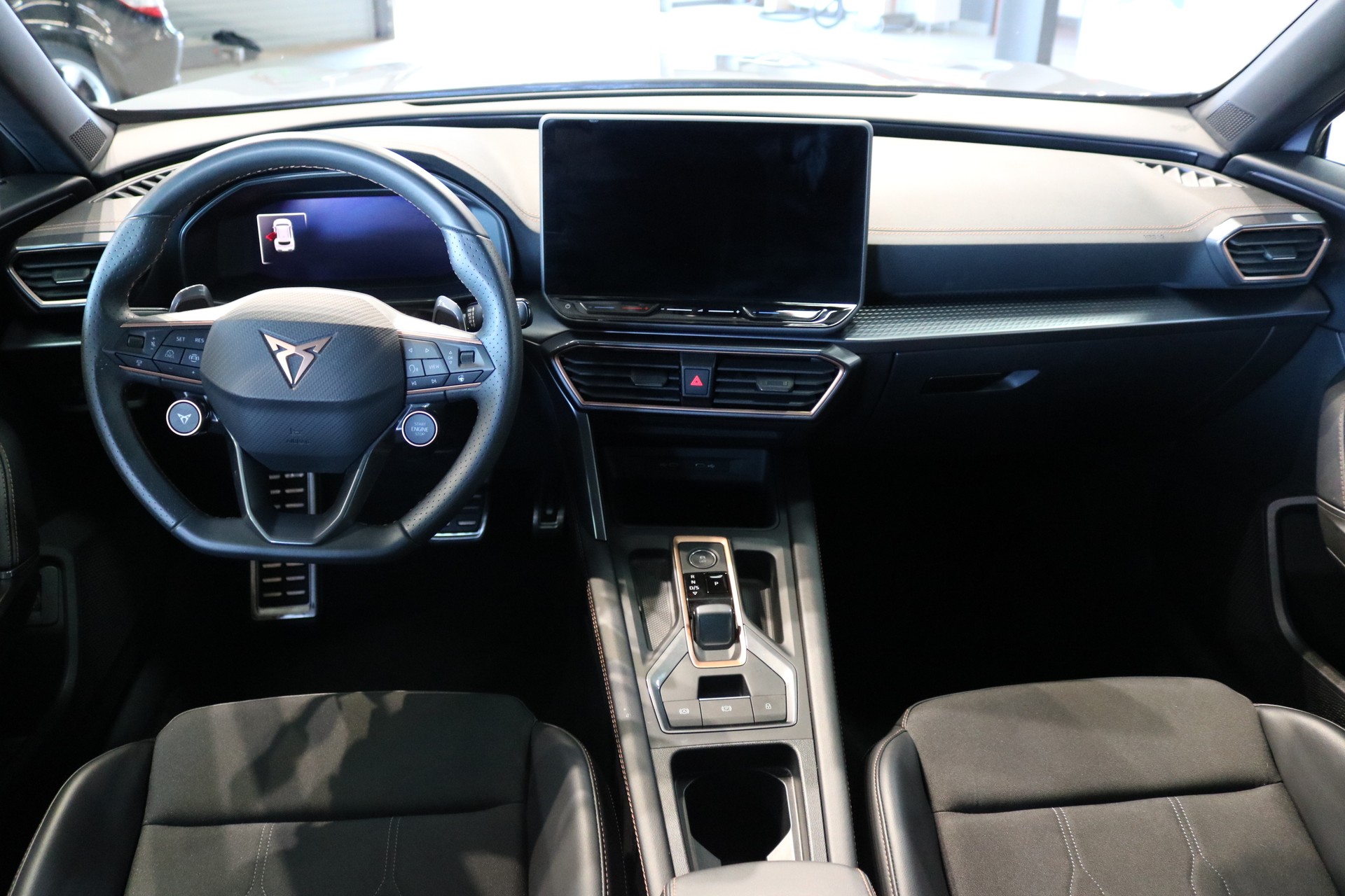 CUPRA Formentor 1.5 TSI DSG-showroom-element-3