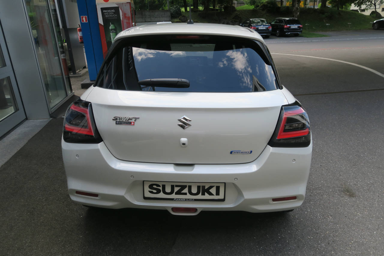 SUZUKI Swift 1.2 Piz Sulai Top Hybrid 4x4-showroom-element-2