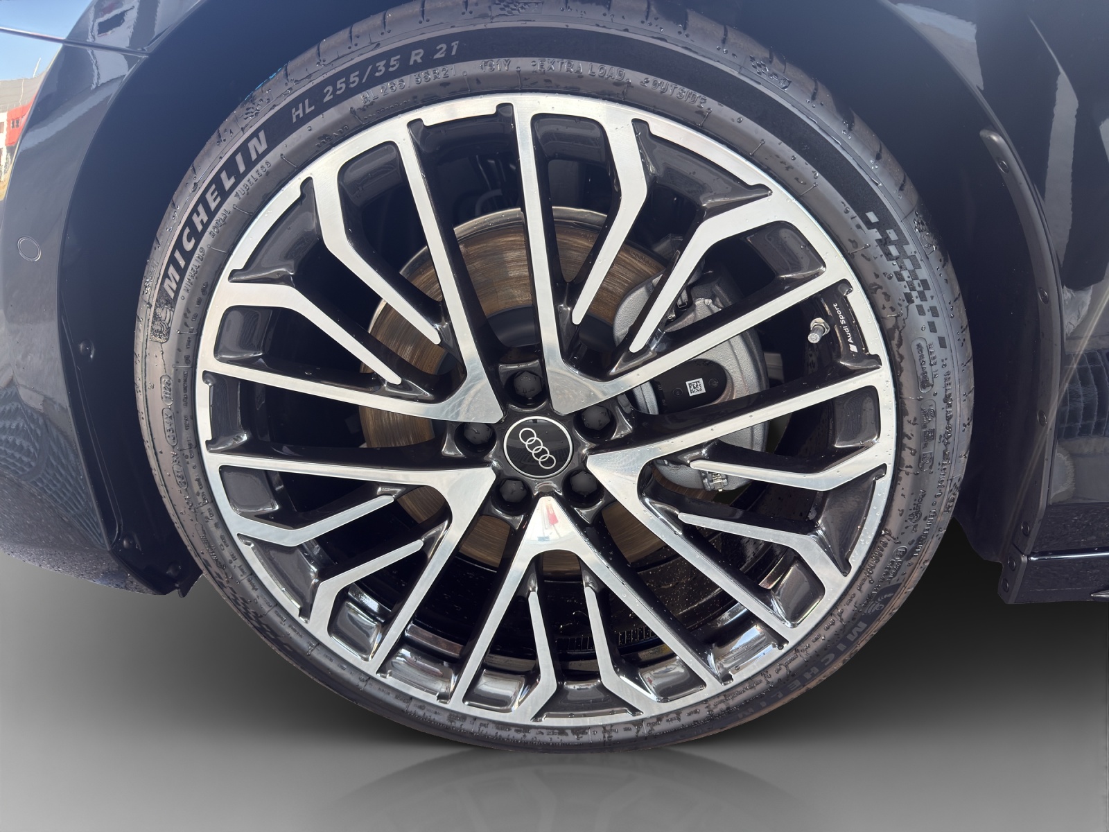 AUDI A6 Avant TFSI quattro 270 kW S tronic-image-13