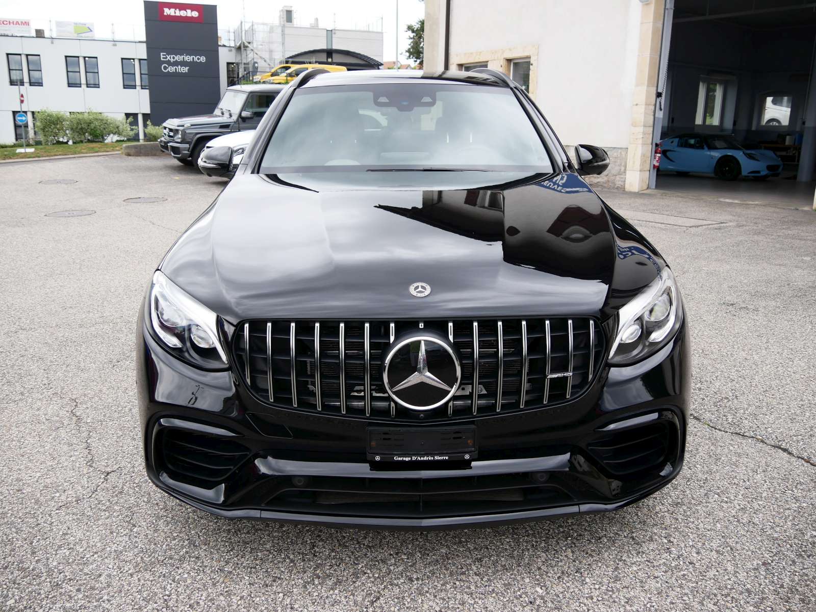 MERCEDES-BENZ GLC 63 AMG 4Matic+ 9G-Tronic-image-6