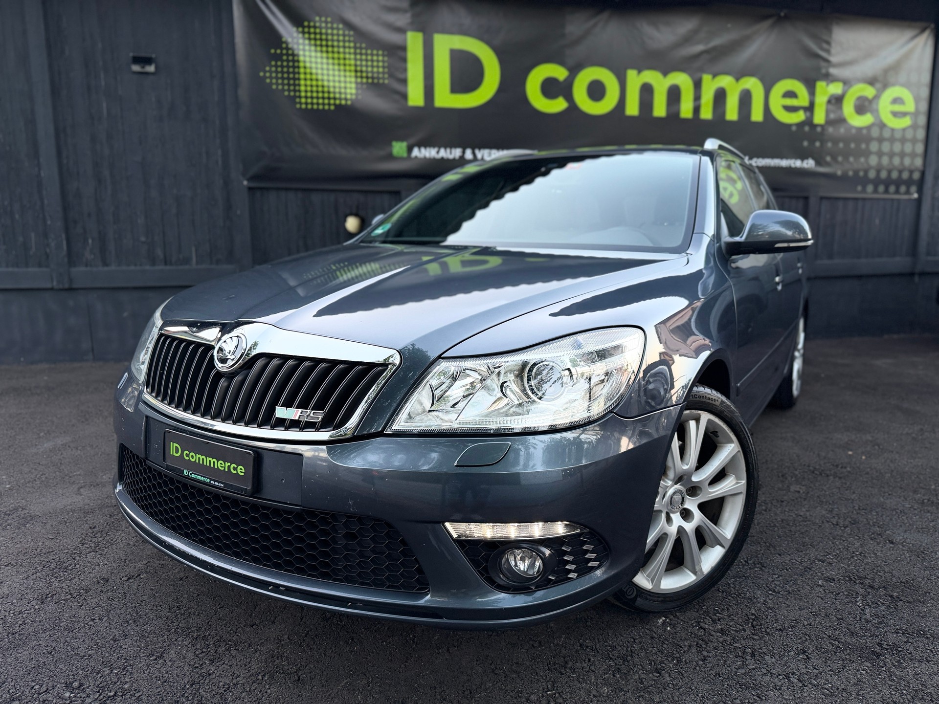 SKODA Octavia Combi 2.0 TDI RS