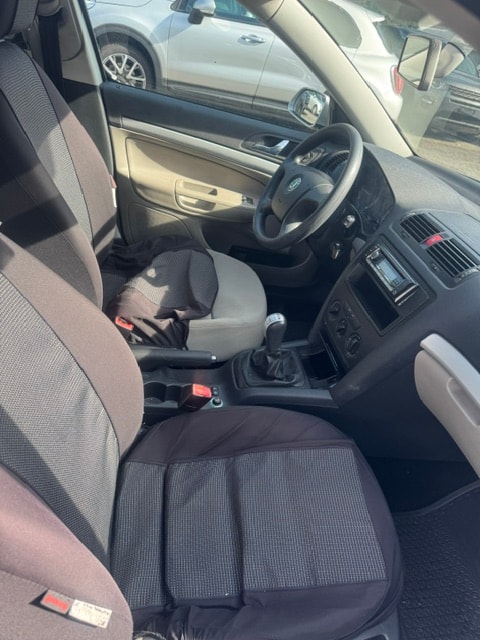 SKODA Octavia 1.9 TDI Swiss Adventure 4x4-image-3