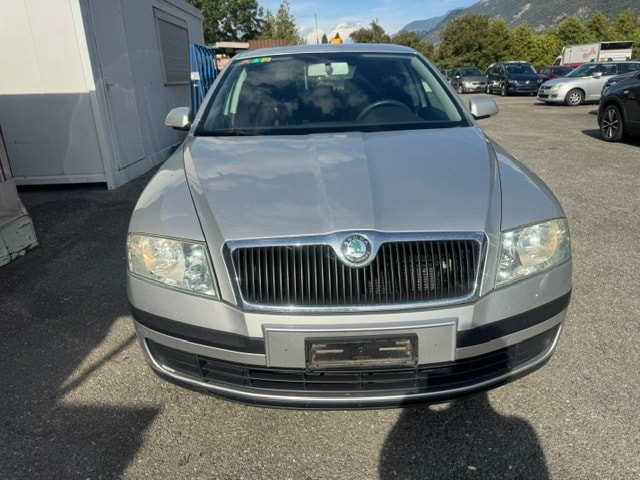 SKODA Octavia 1.9 TDI Swiss Adventure 4x4-image-8