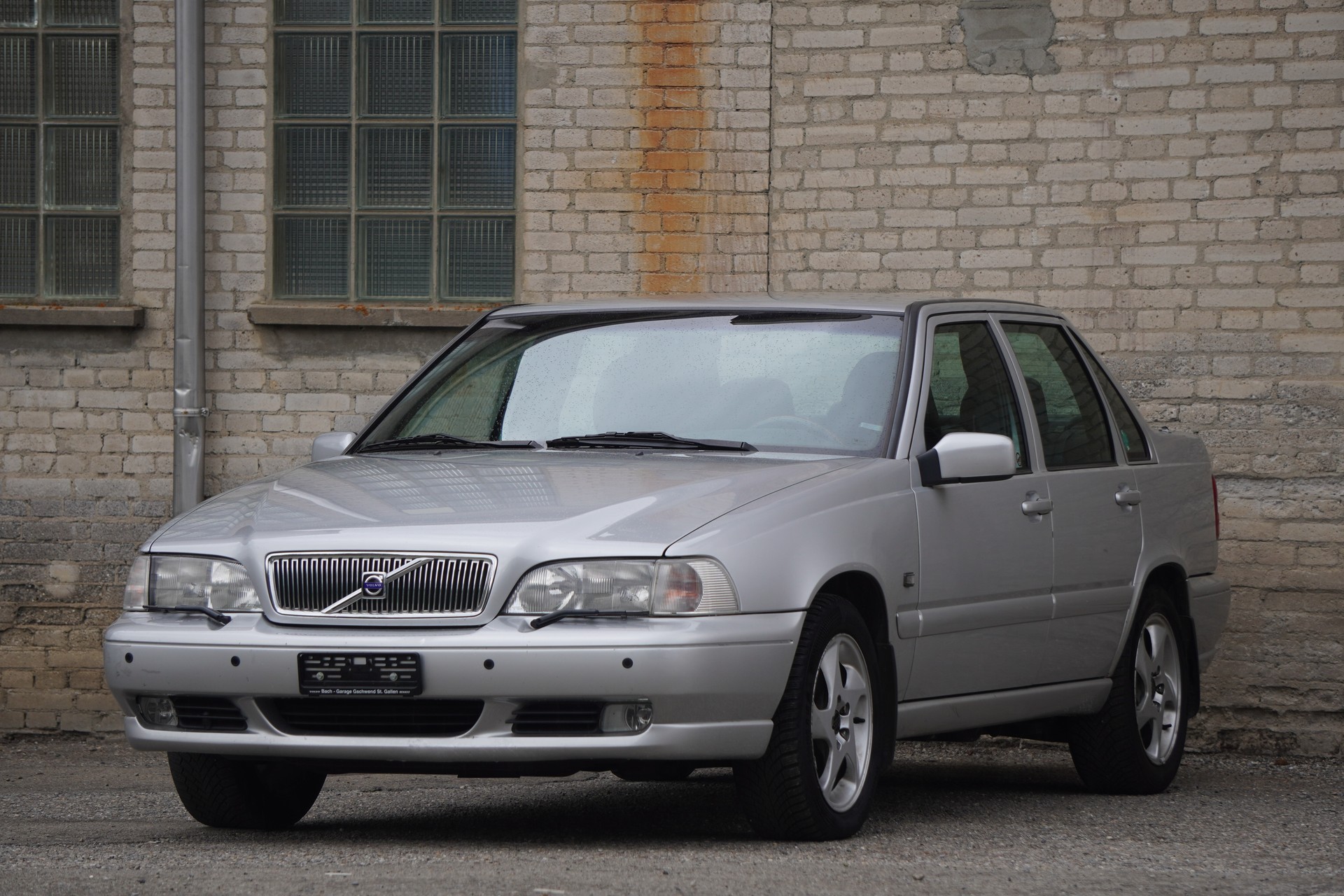 VOLVO S70 2.5 T AWD