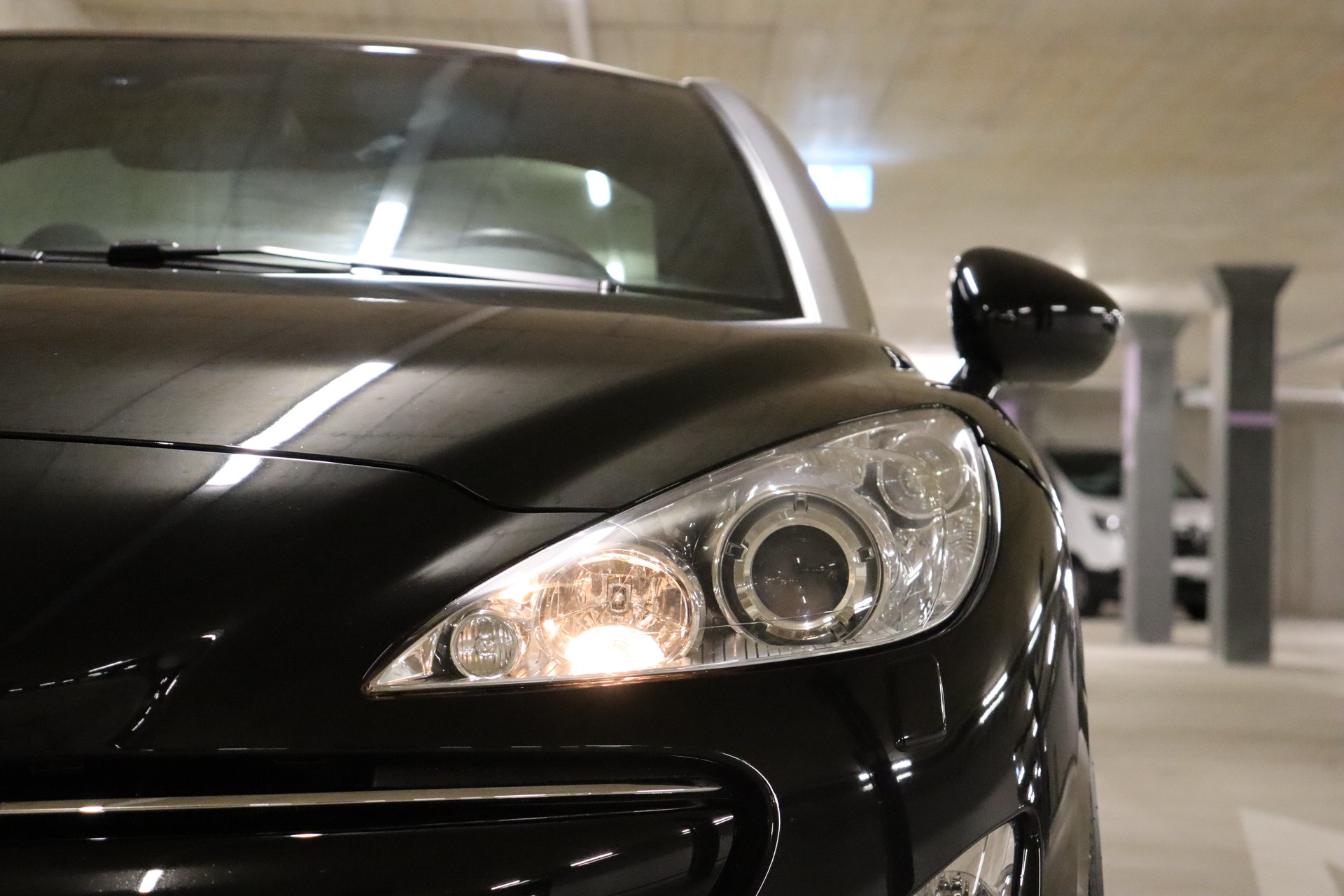 PEUGEOT RCZ 1.6 TURBO * AUTOMATIC * FRISCH AB MFK SOWIE SERVICE * TIEFERGELEGT * FELGEN *-showroom-element-2
