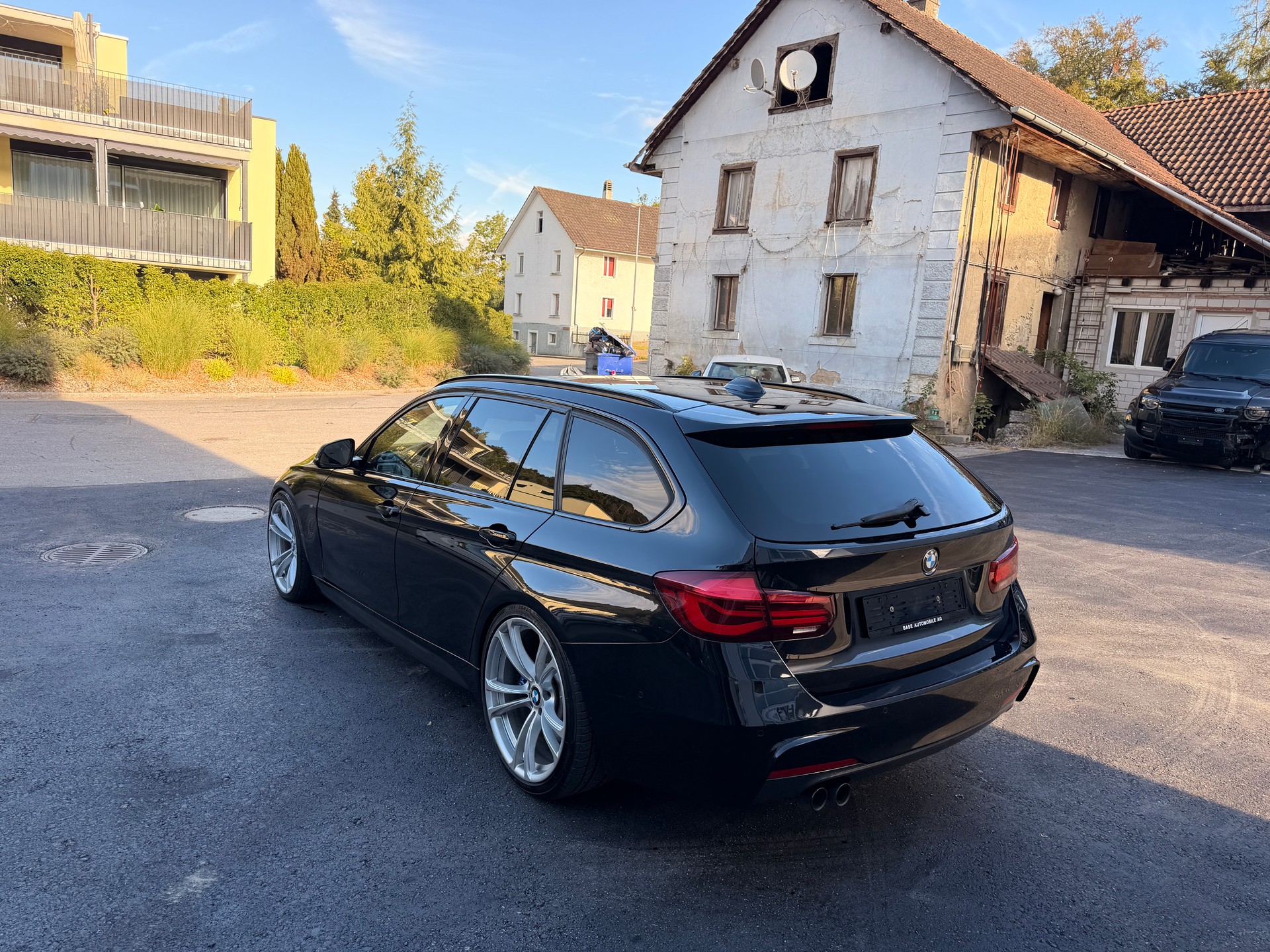 BMW 335d xDrive Touring Edition M Sport Steptronic-image-6