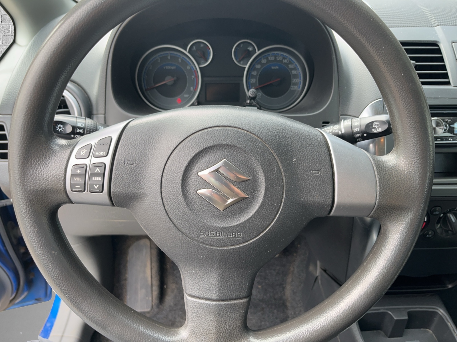 SUZUKI SX4 1.6 16V GL 4WD-image-9