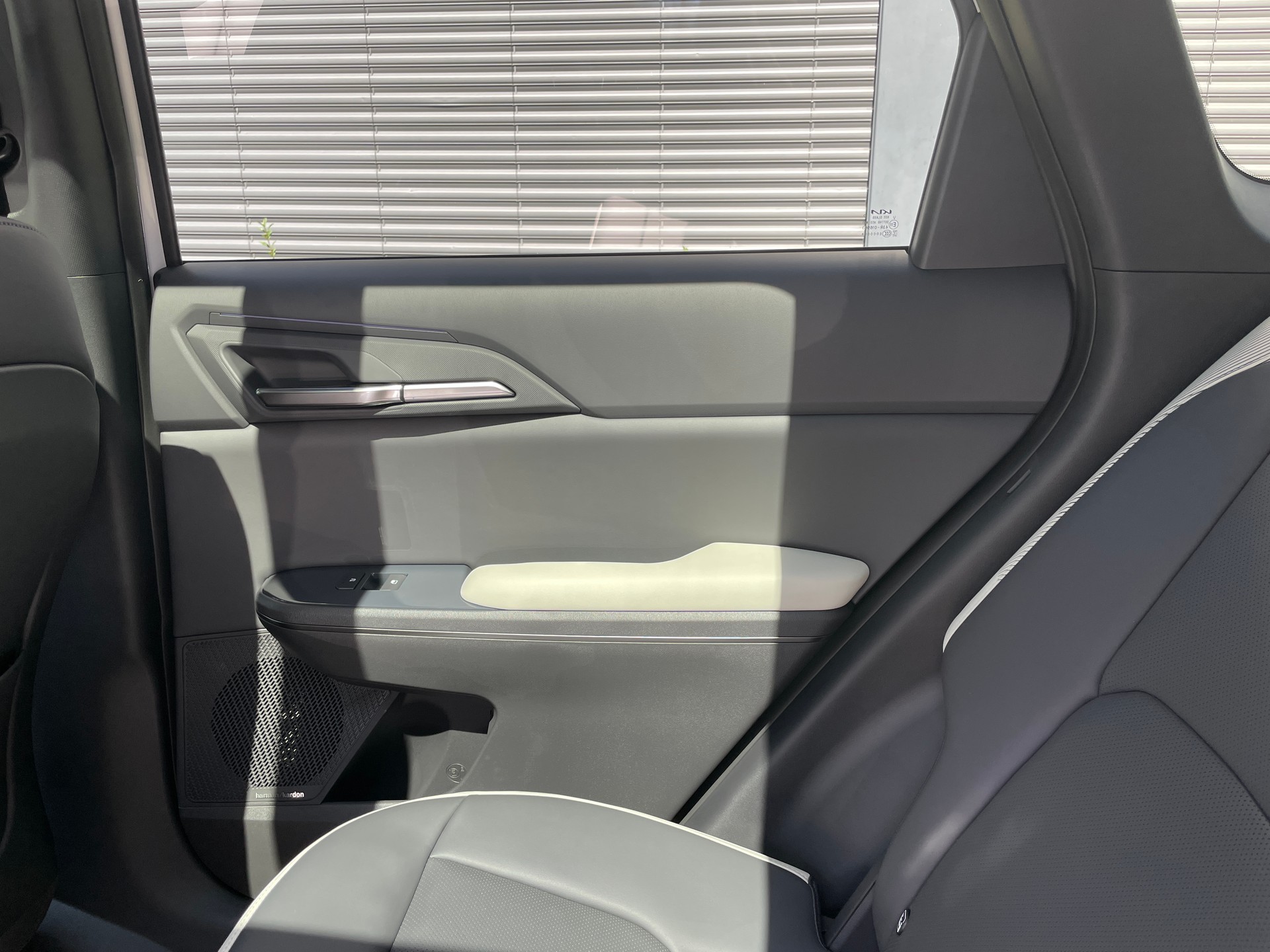 KIA EV5 81,4 kWh GT Line 4x4 mit GT-Line Pack und Panorama, V2L-image-16