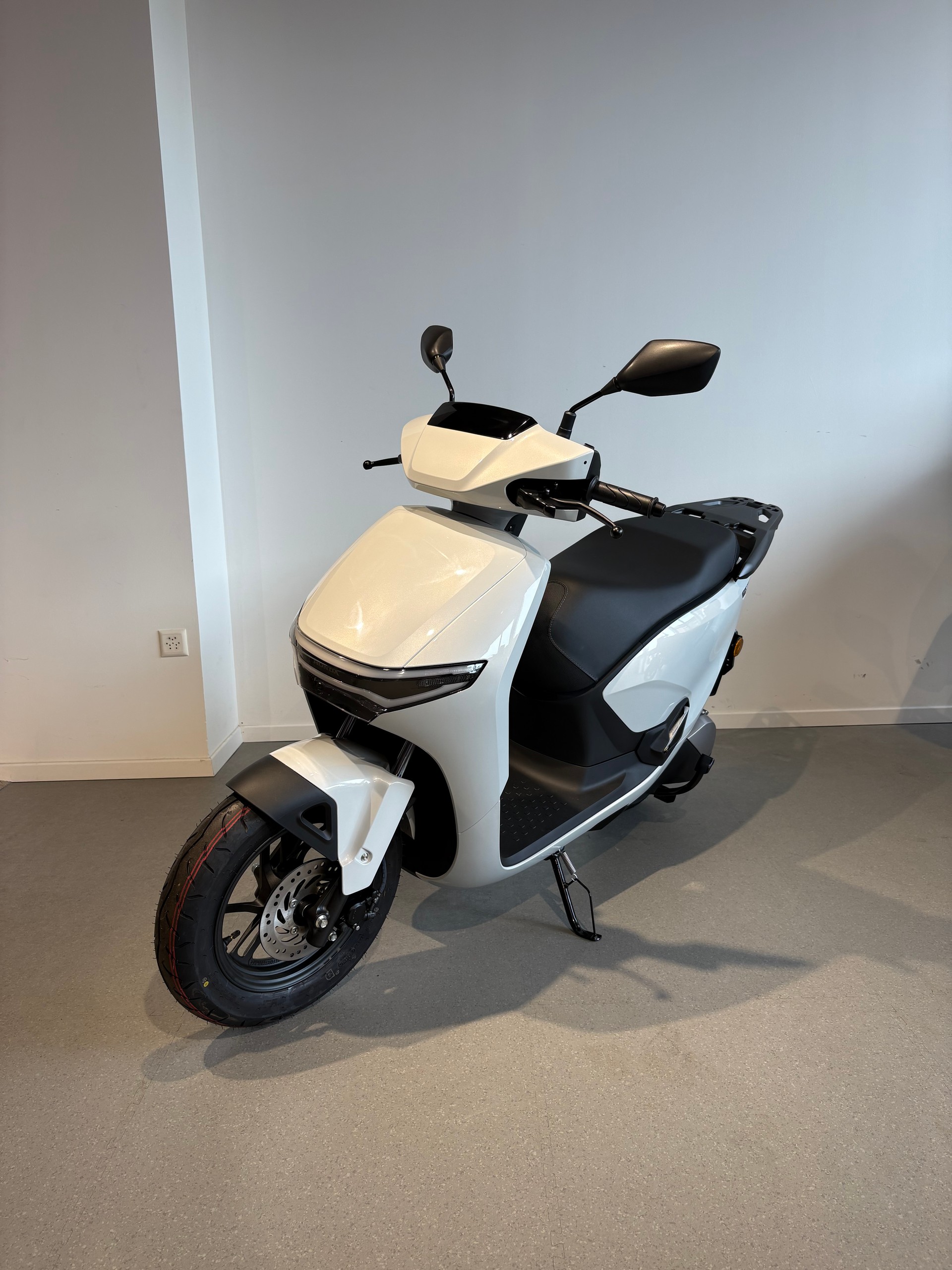 HONDA EVP4-image-6