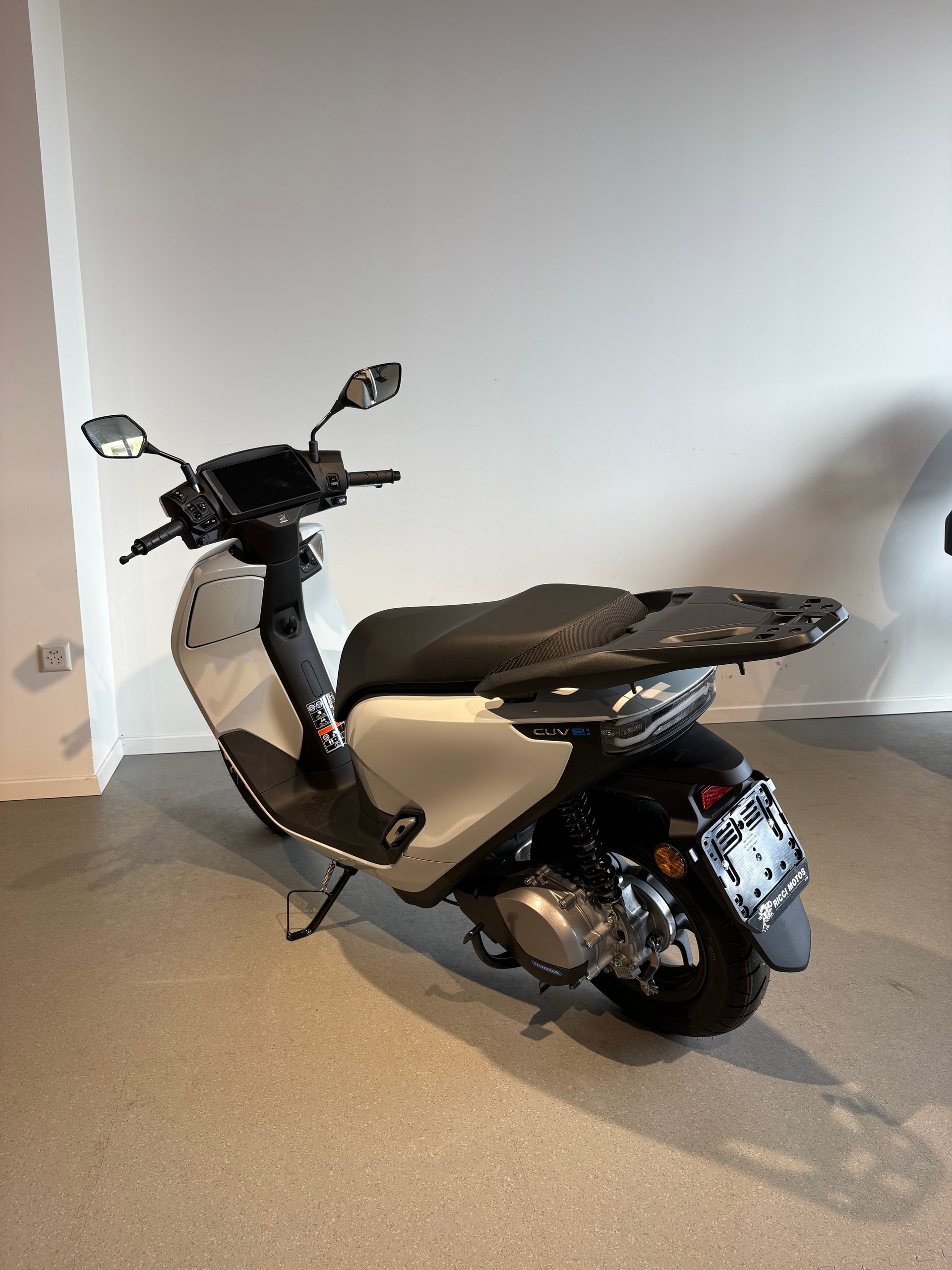HONDA EVP4-image-4