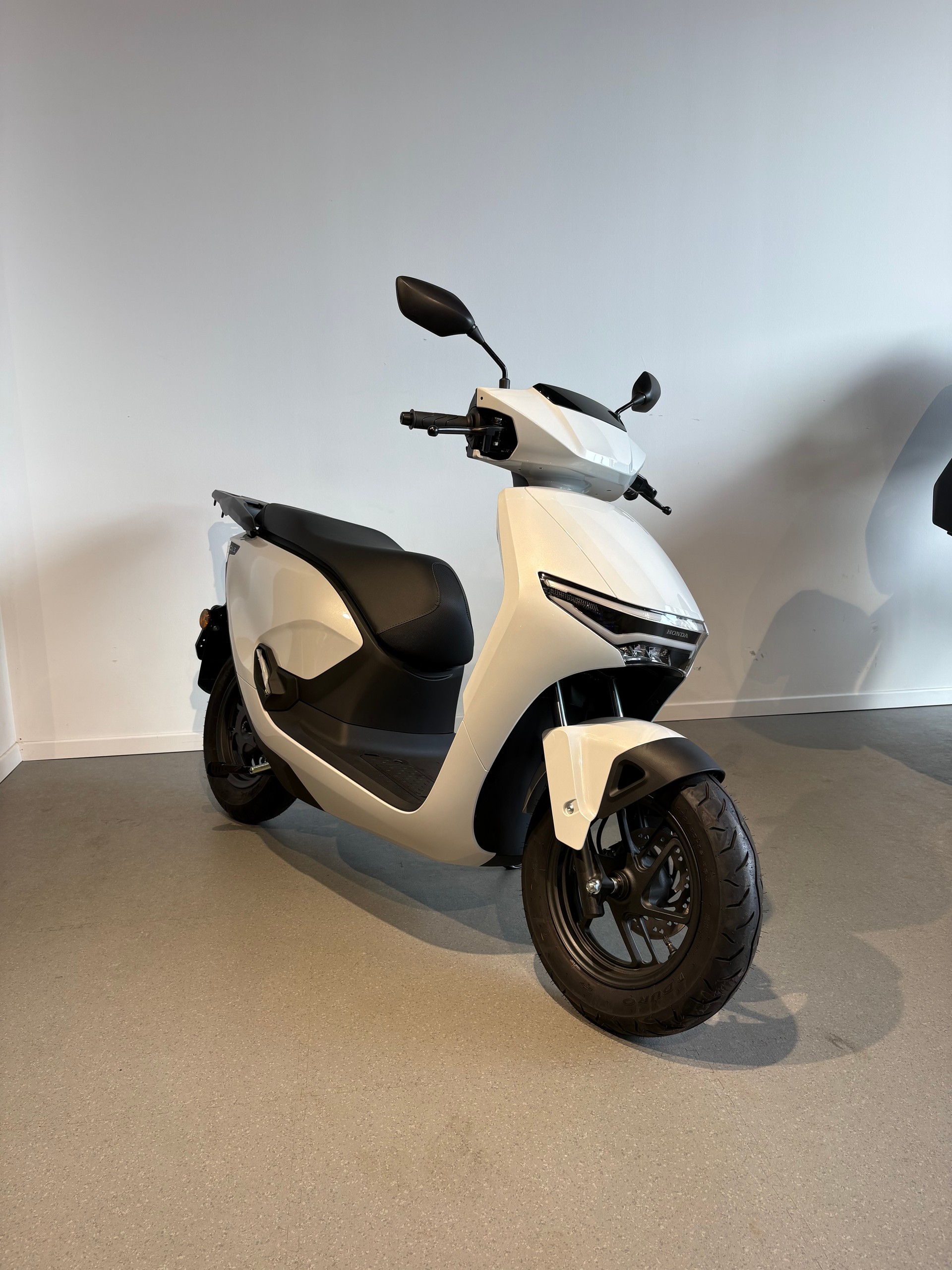 HONDA EVP4-image-0