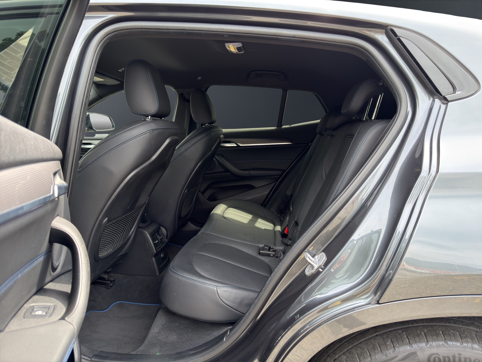 BMW X2 xDrive 25d M Sport Steptronic-image-10