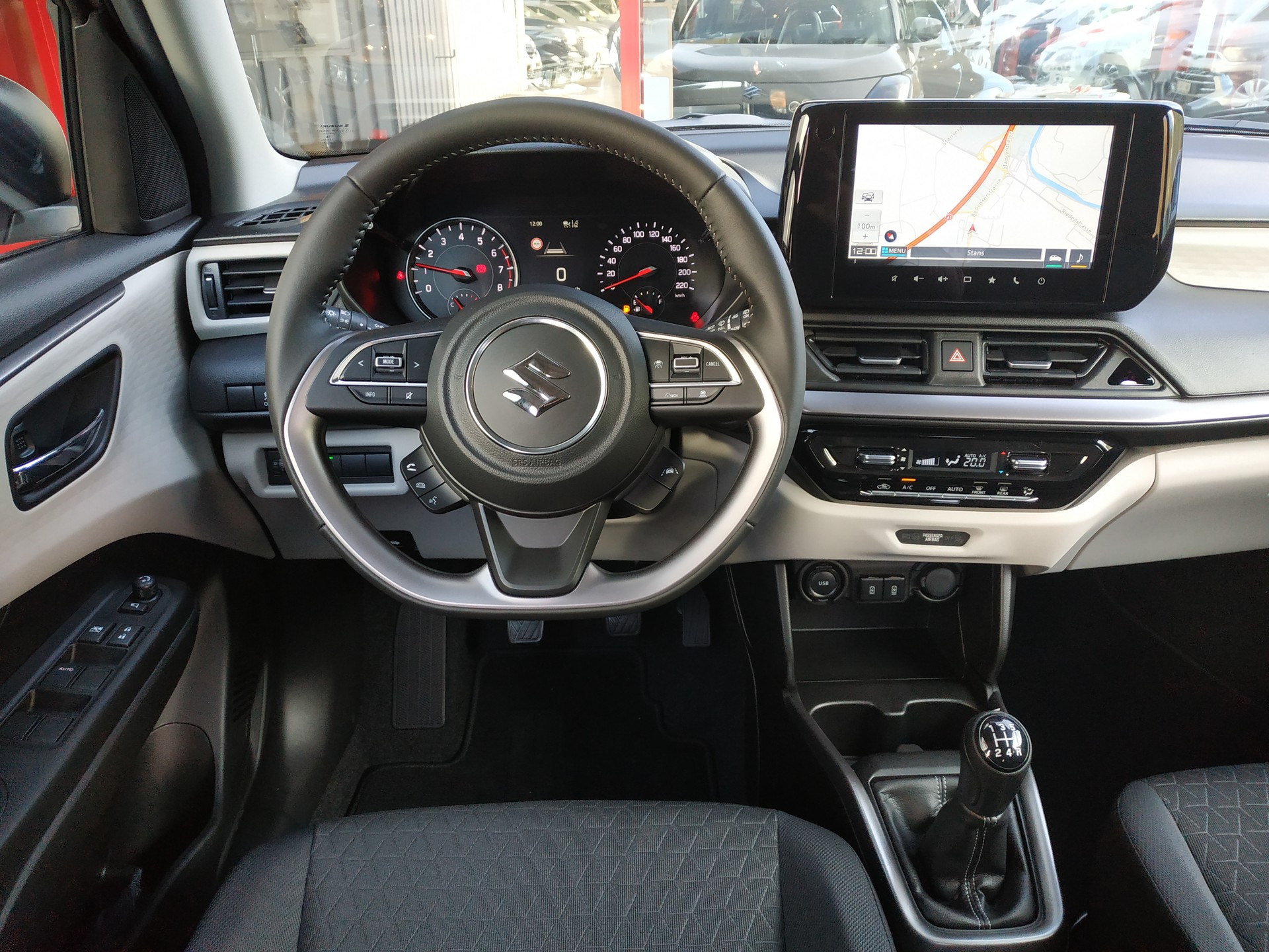 SUZUKI Swift 1.2 Compact Top Hybrid 4x4-image-9