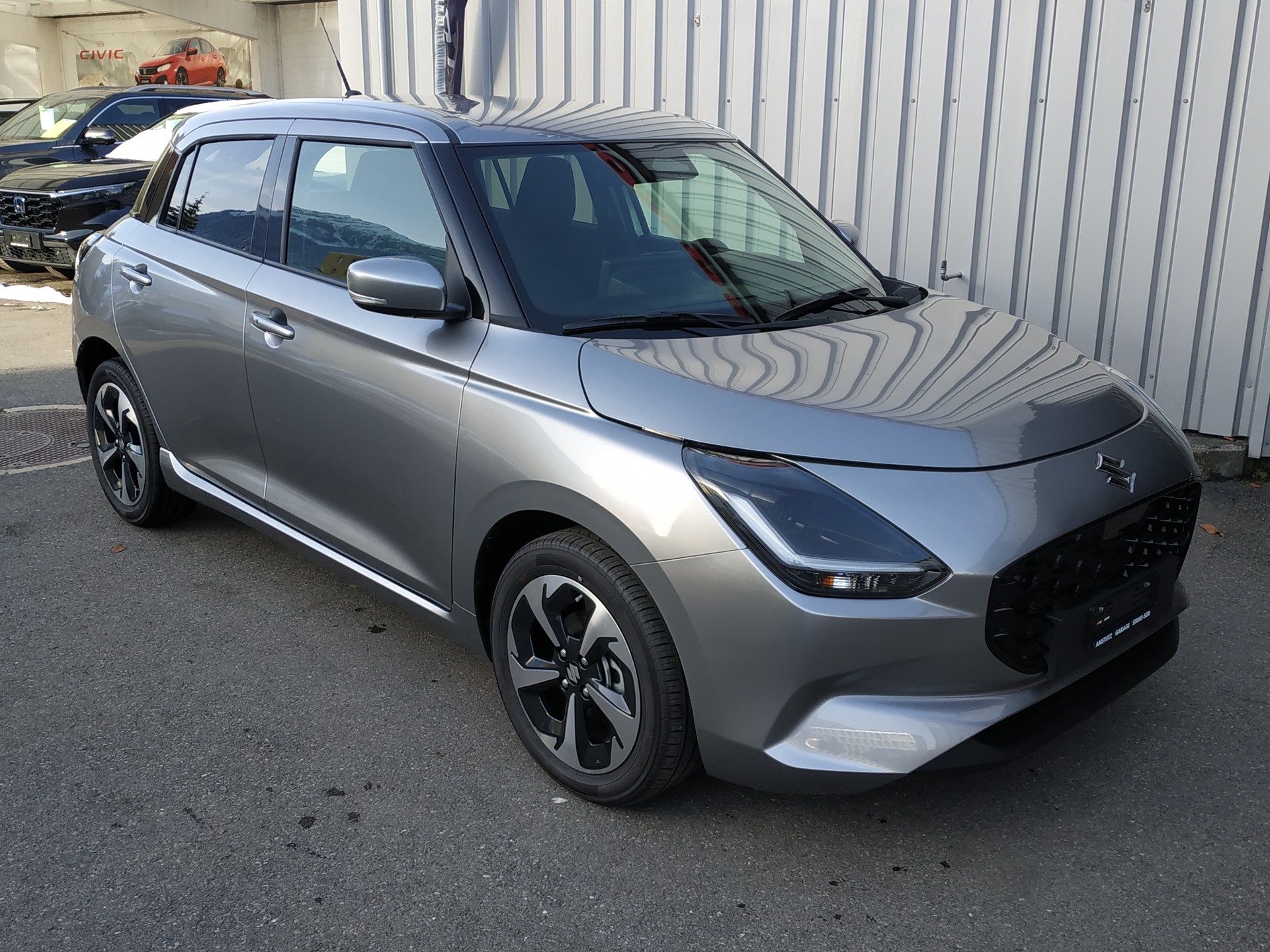 SUZUKI Swift 1.2 Compact Top Hybrid 4x4-showroom-element-1