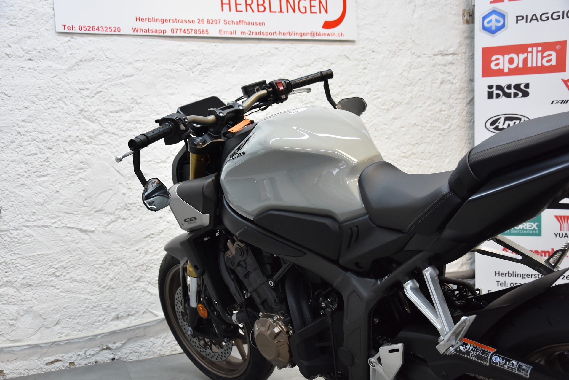 HONDA CB 650 R-image-9