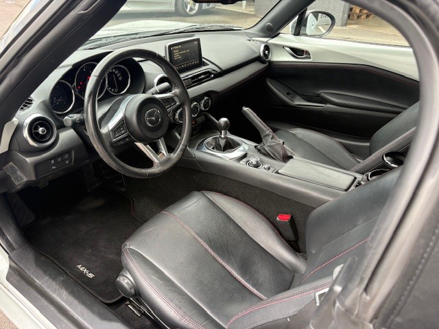 MAZDA MX-5 2.0 Revolution-image-6