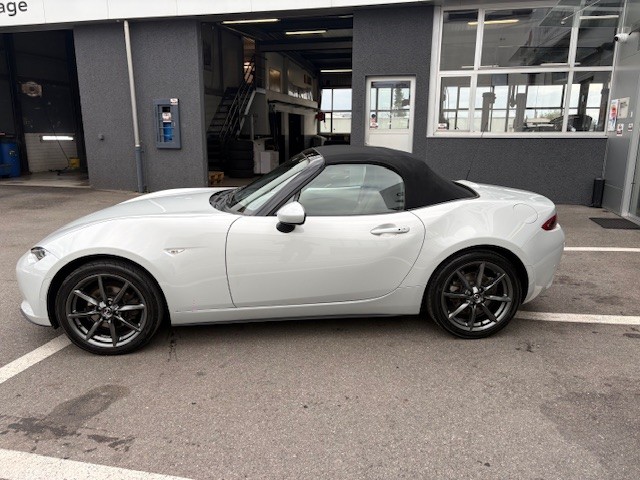 MAZDA MX-5 2.0 Revolution-image-4