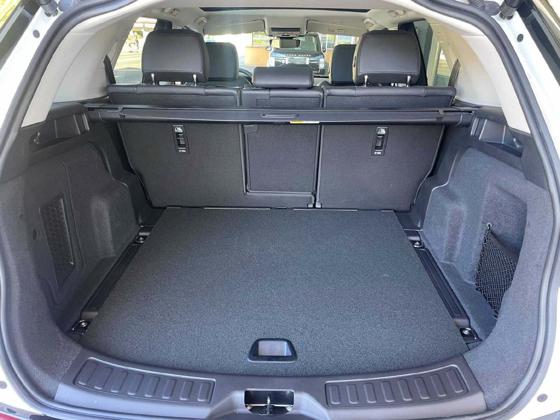 LAND ROVER Discovery Sport 2.0 D I4 200 S-image-25