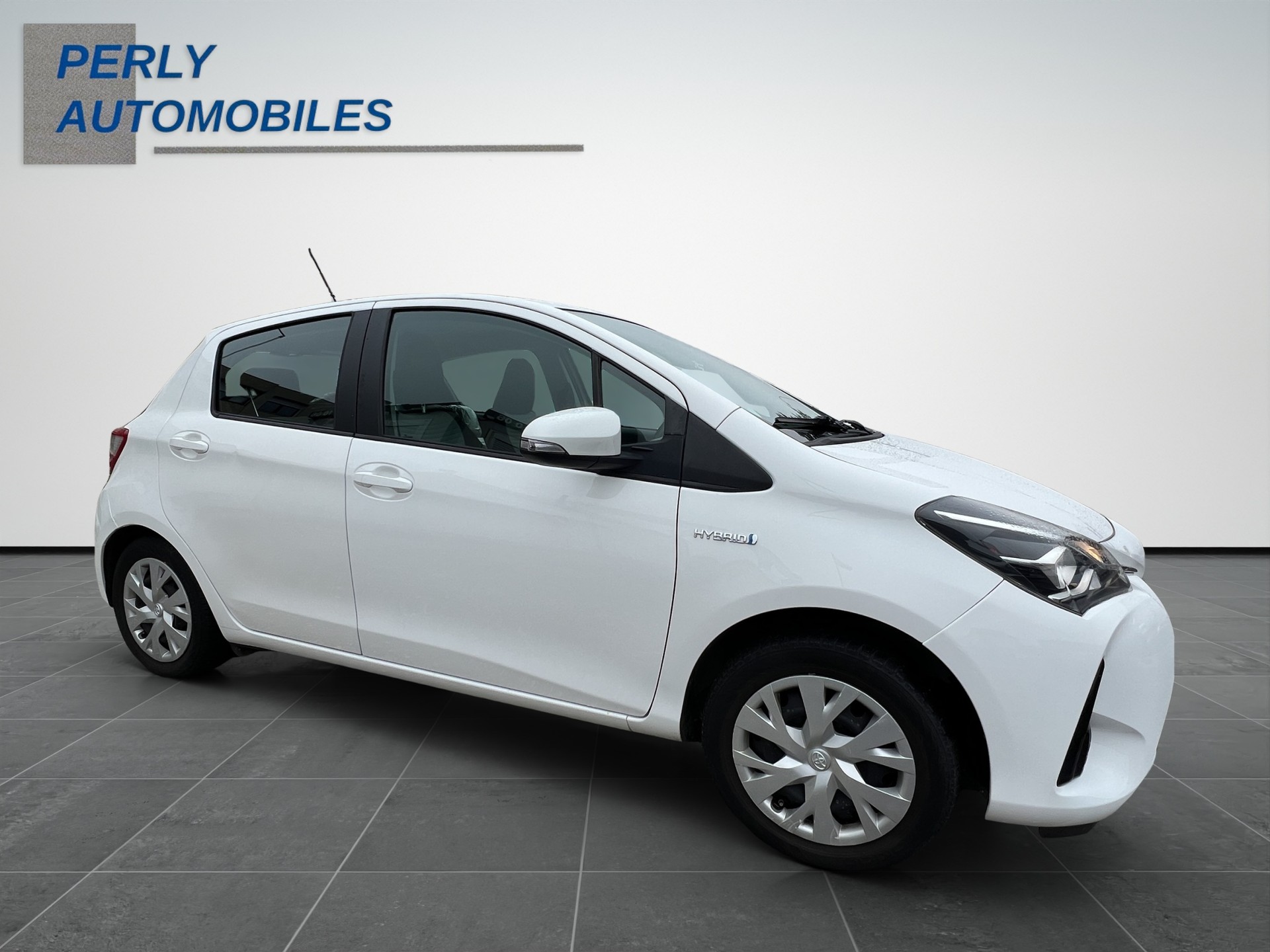 TOYOTA Yaris 1.5 Hybrid Comfort-image-7