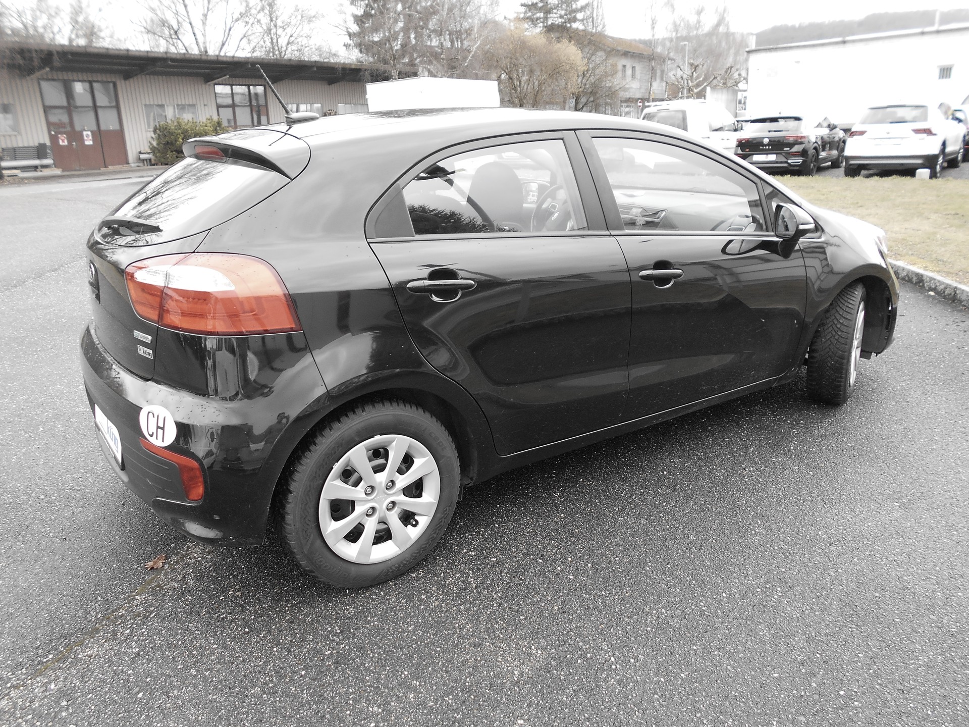 KIA Rio 1.4 CVVT Trend-image-1