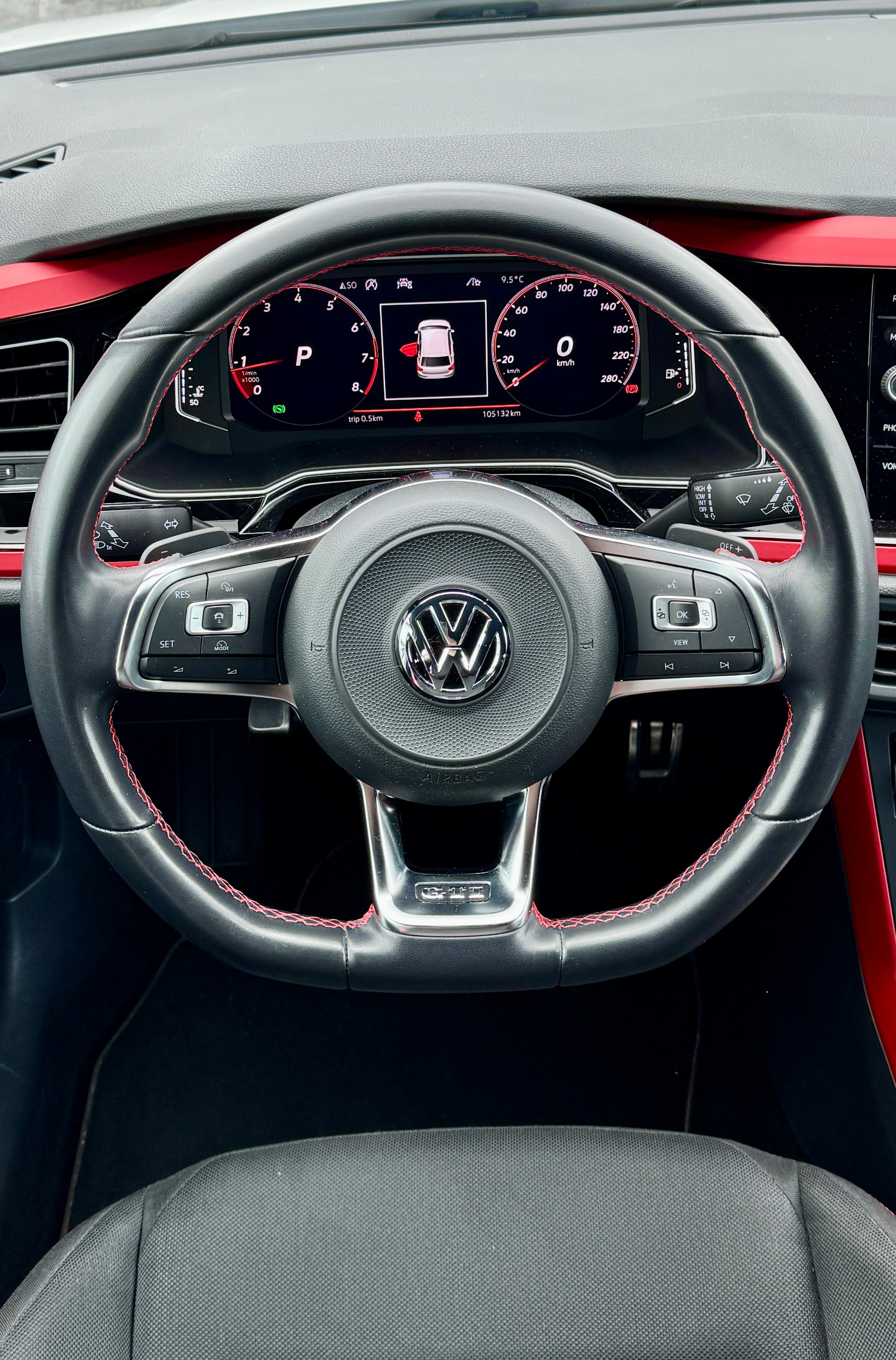 VW Polo 2.0 TSI GTI DSG-image-13