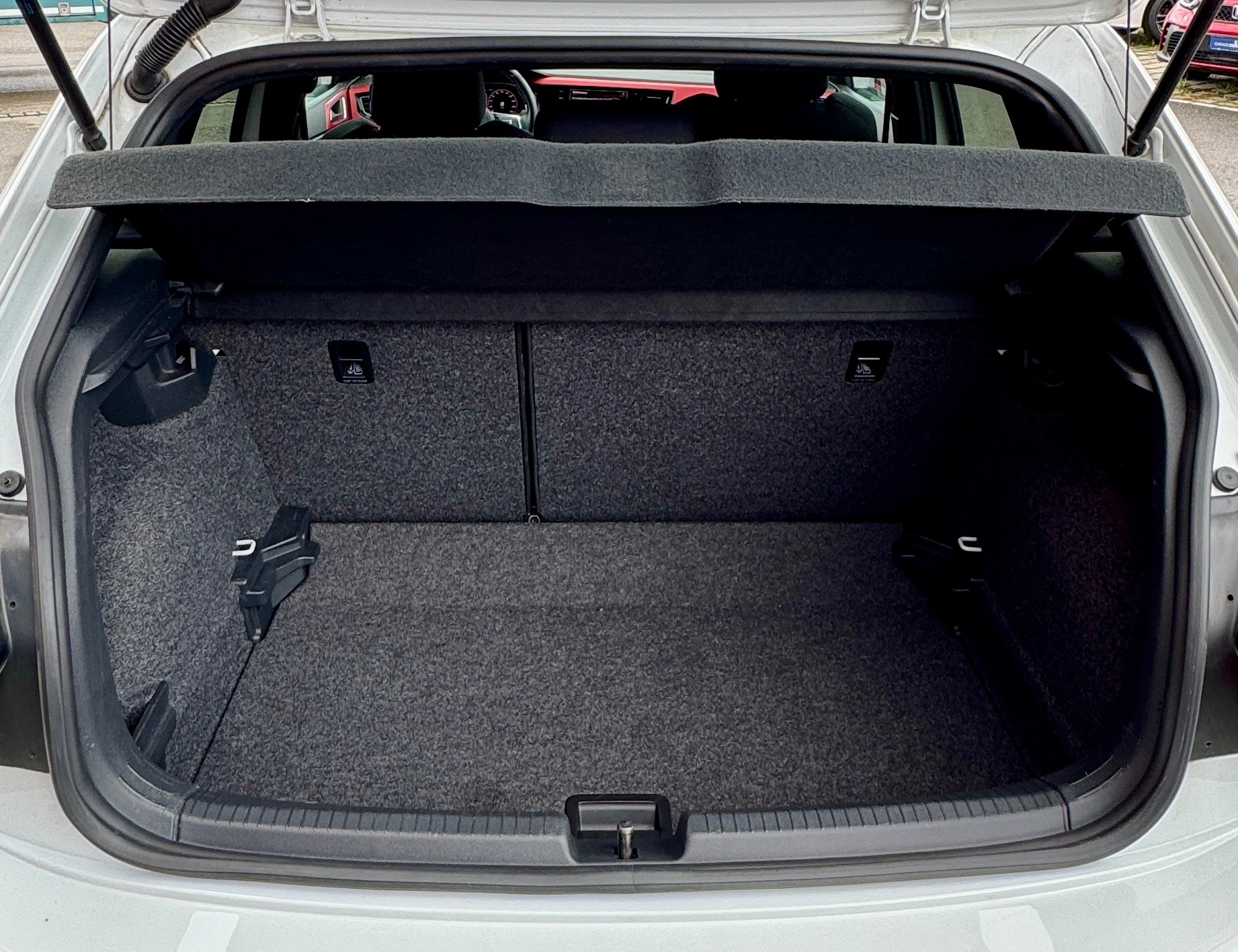 VW Polo 2.0 TSI GTI DSG-image-6
