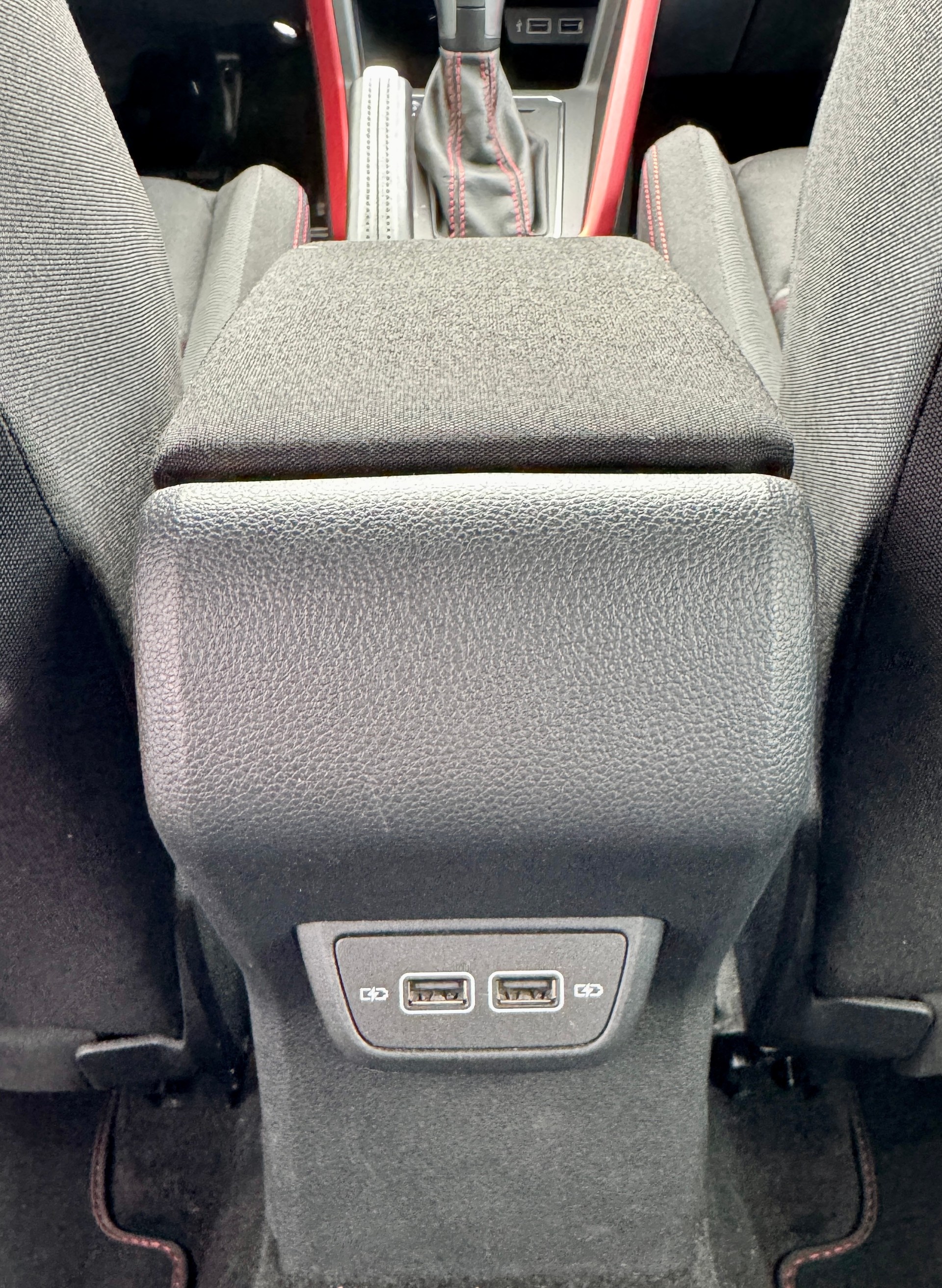 VW Polo 2.0 TSI GTI DSG-image-20