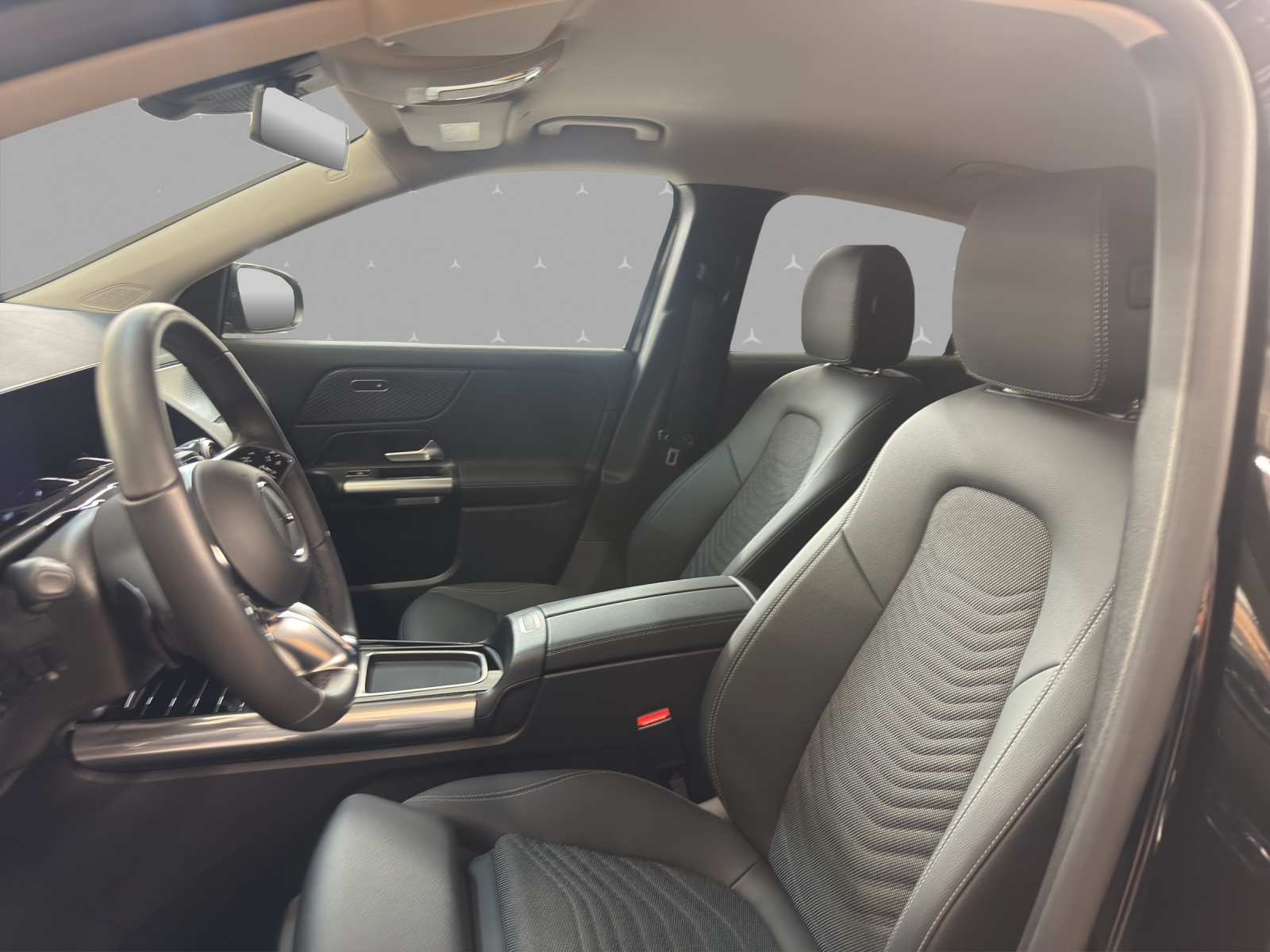 MERCEDES-BENZ GLA 220 4M - Progressive / Rückfahrkamera / Multibeam LED / Verkehrszeichen-Assistent-image-7