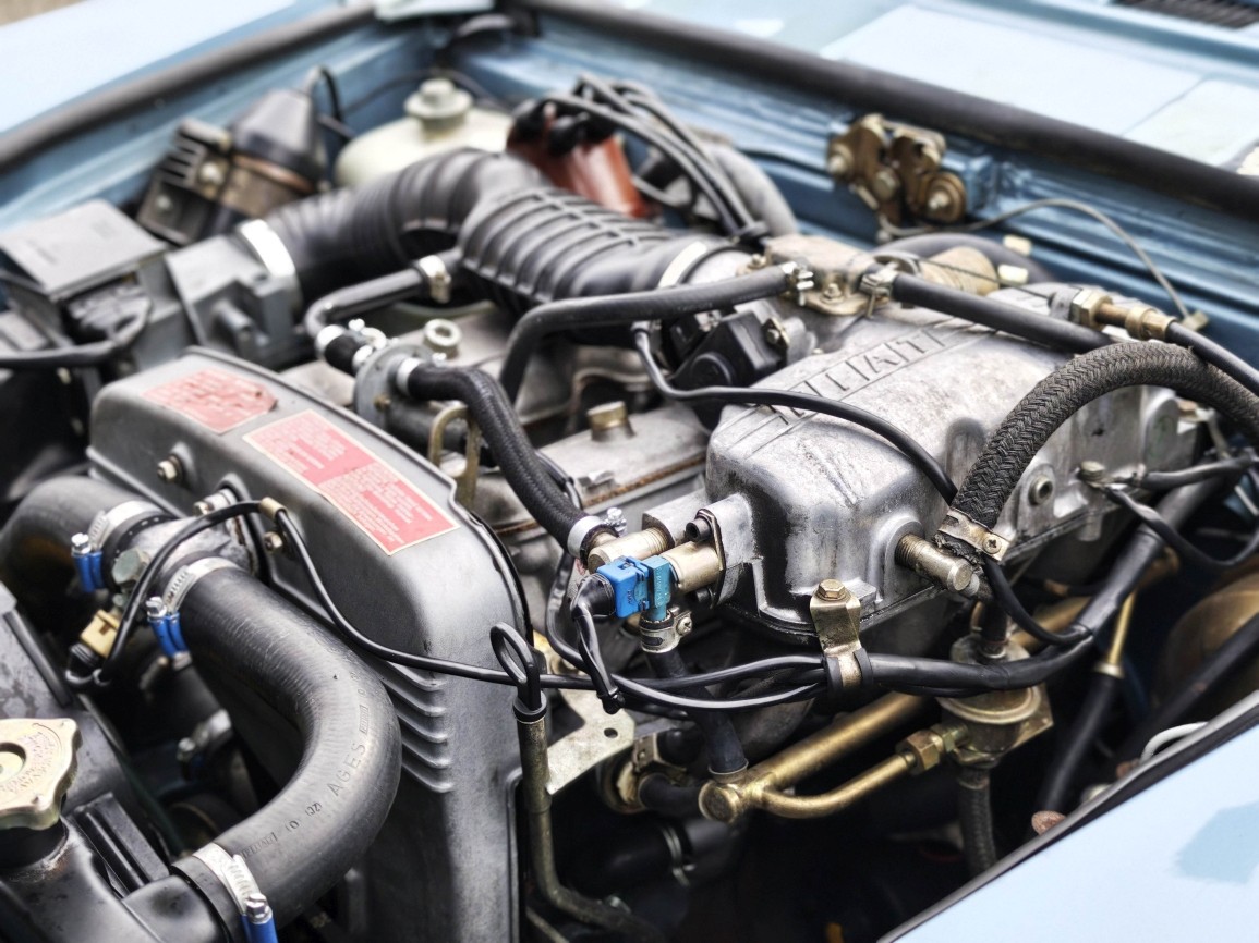 FIAT 124 Spider 2000 DS Europa Veteran-image-10