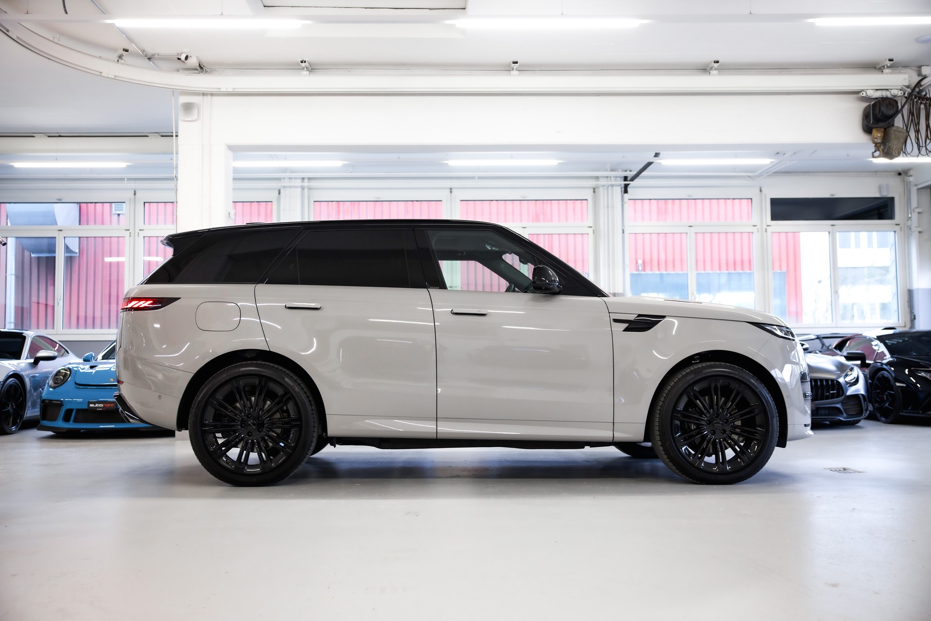 LAND ROVER Range Rover Sport P460e 3.0 Si6 PHEV Dynamic HSE Automatic *CH-FAHRZEUG*-showroom-element-3