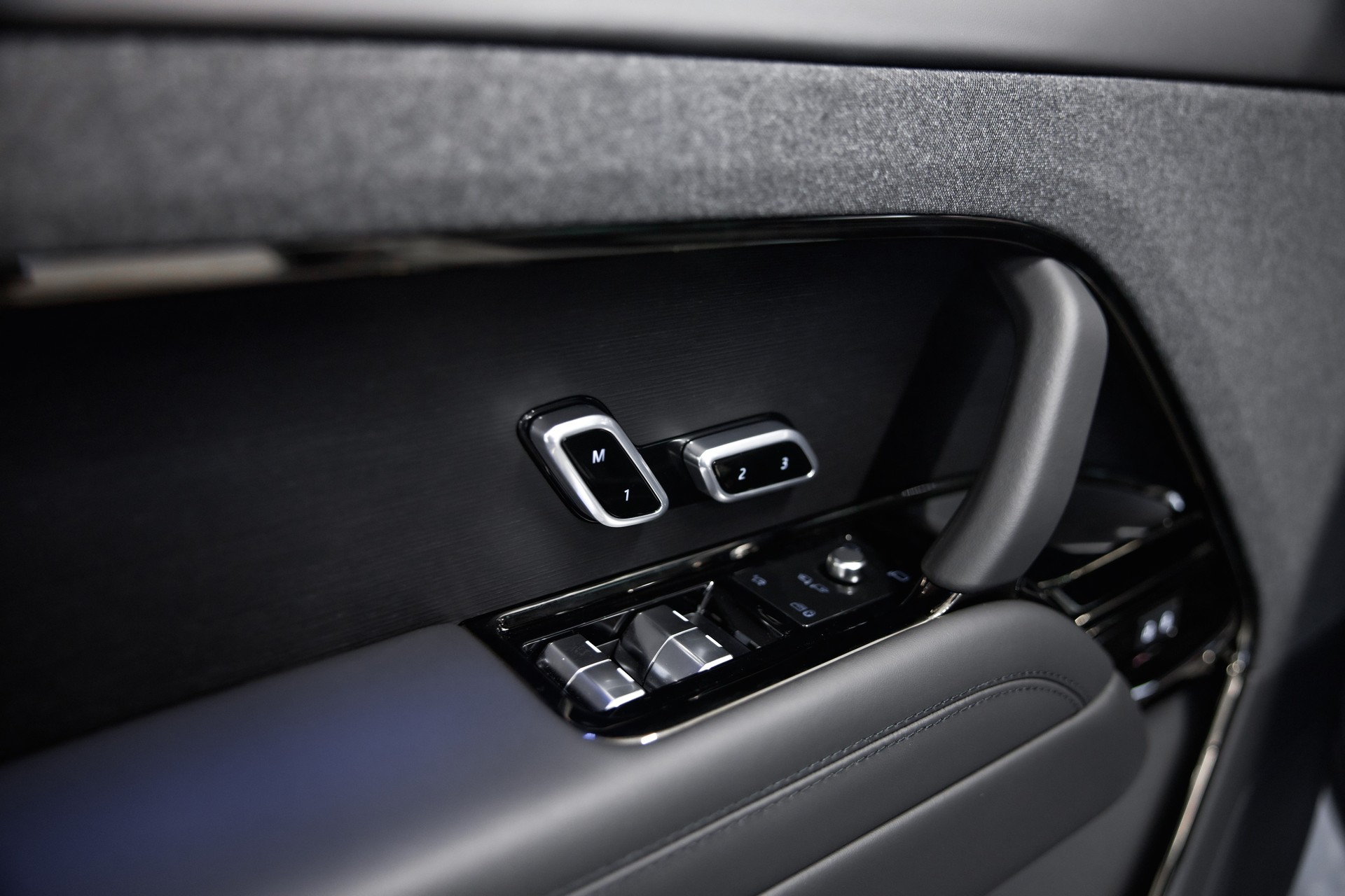 LAND ROVER Range Rover Sport P460e 3.0 Si6 PHEV Dynamic HSE Automatic *CH-FAHRZEUG*-image-20