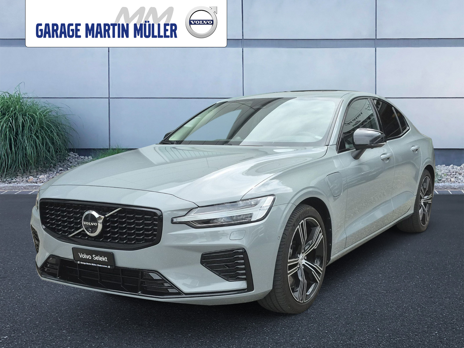 VOLVO S60 2.0 T8 TE Ultimate Dark eAWD