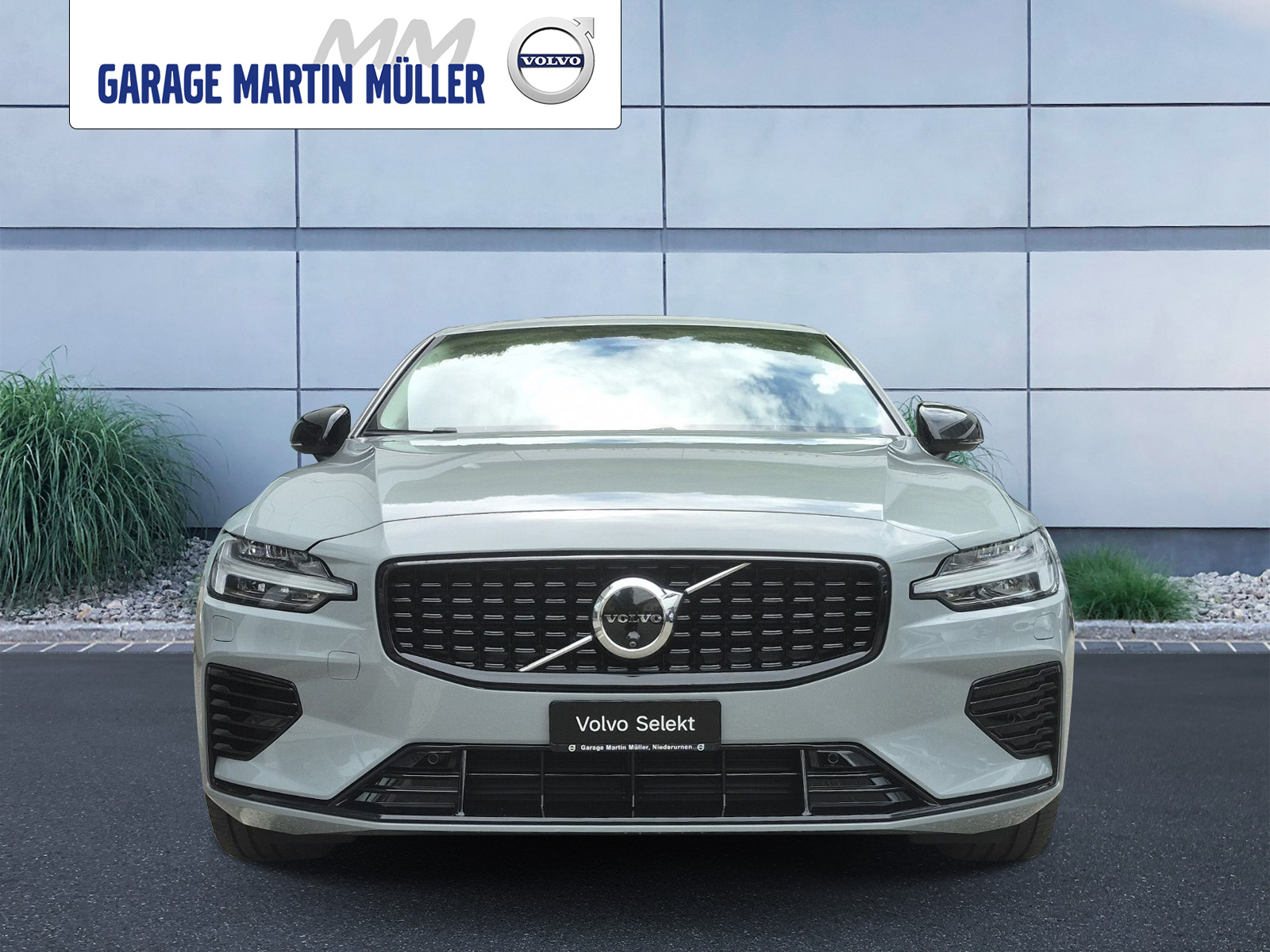 VOLVO S60 2.0 T8 TE Ultimate Dark eAWD-image-7