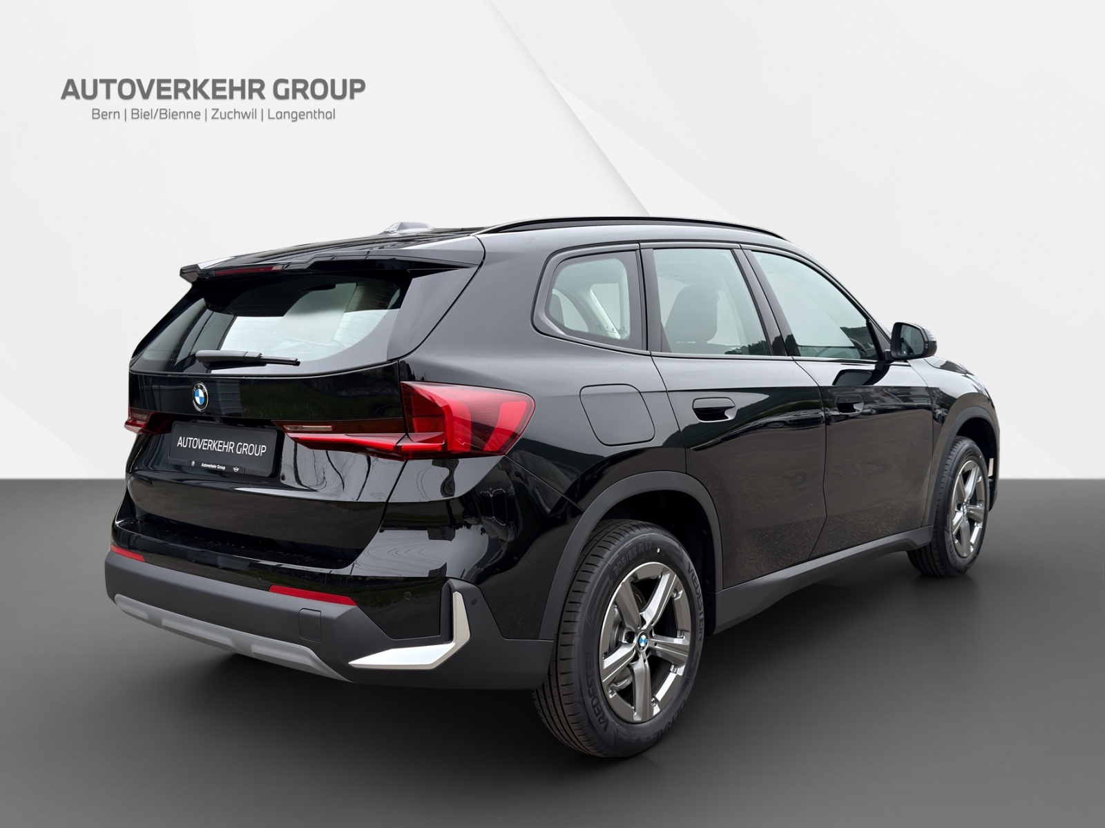 BMW X1 sDrive 18i-image-5