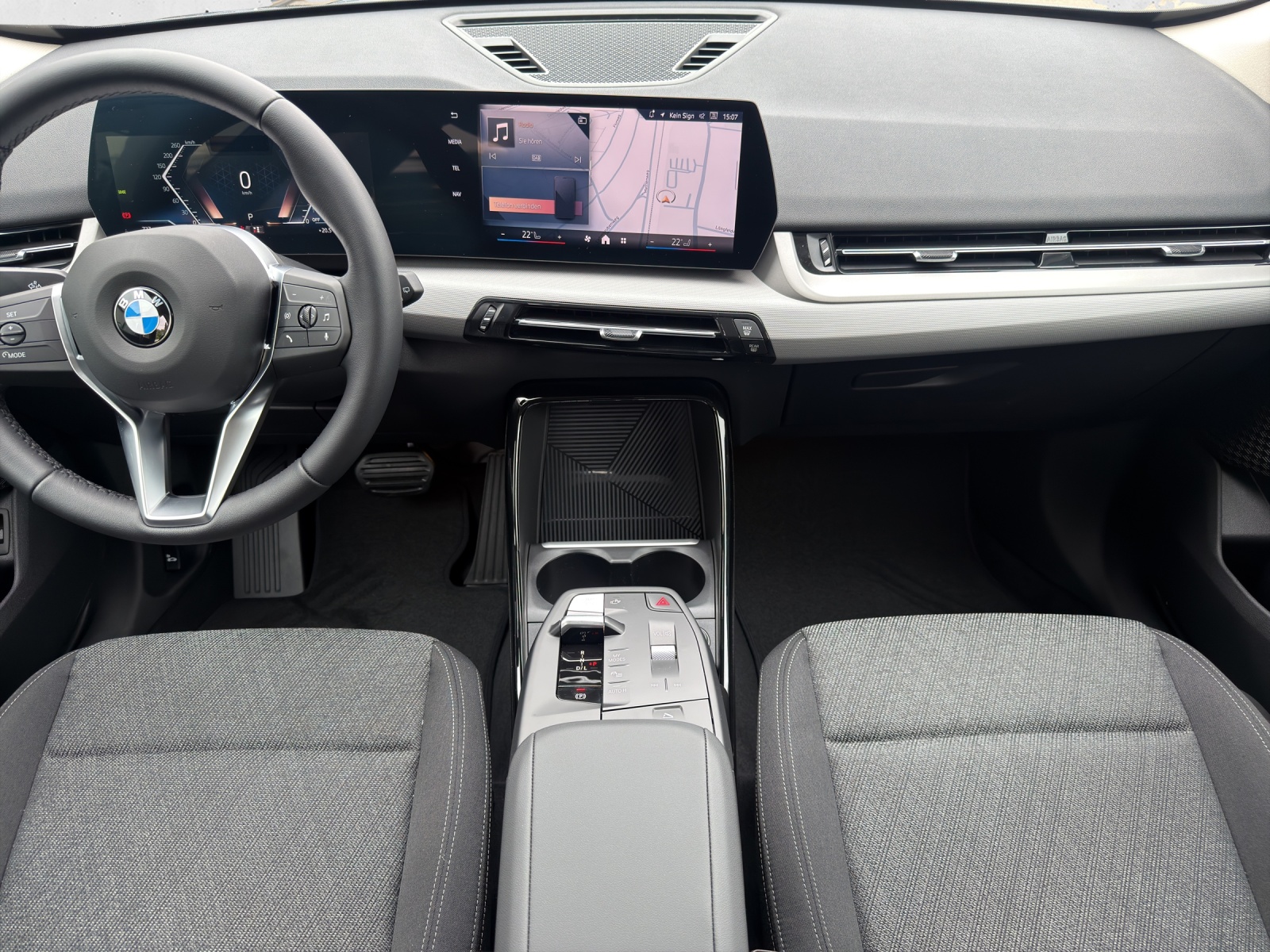 BMW X1 sDrive 18i-image-13