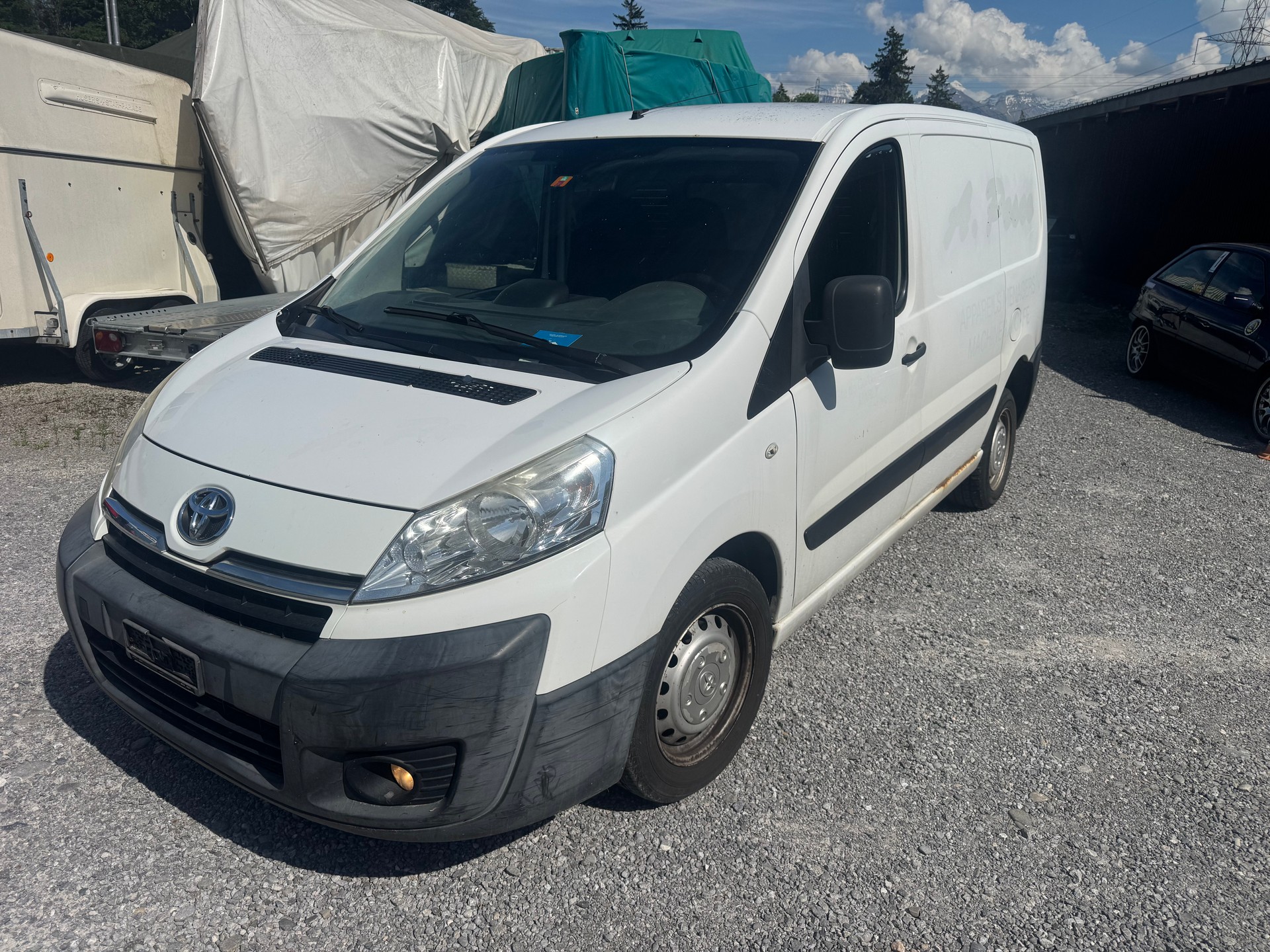 TOYOTA PROACE