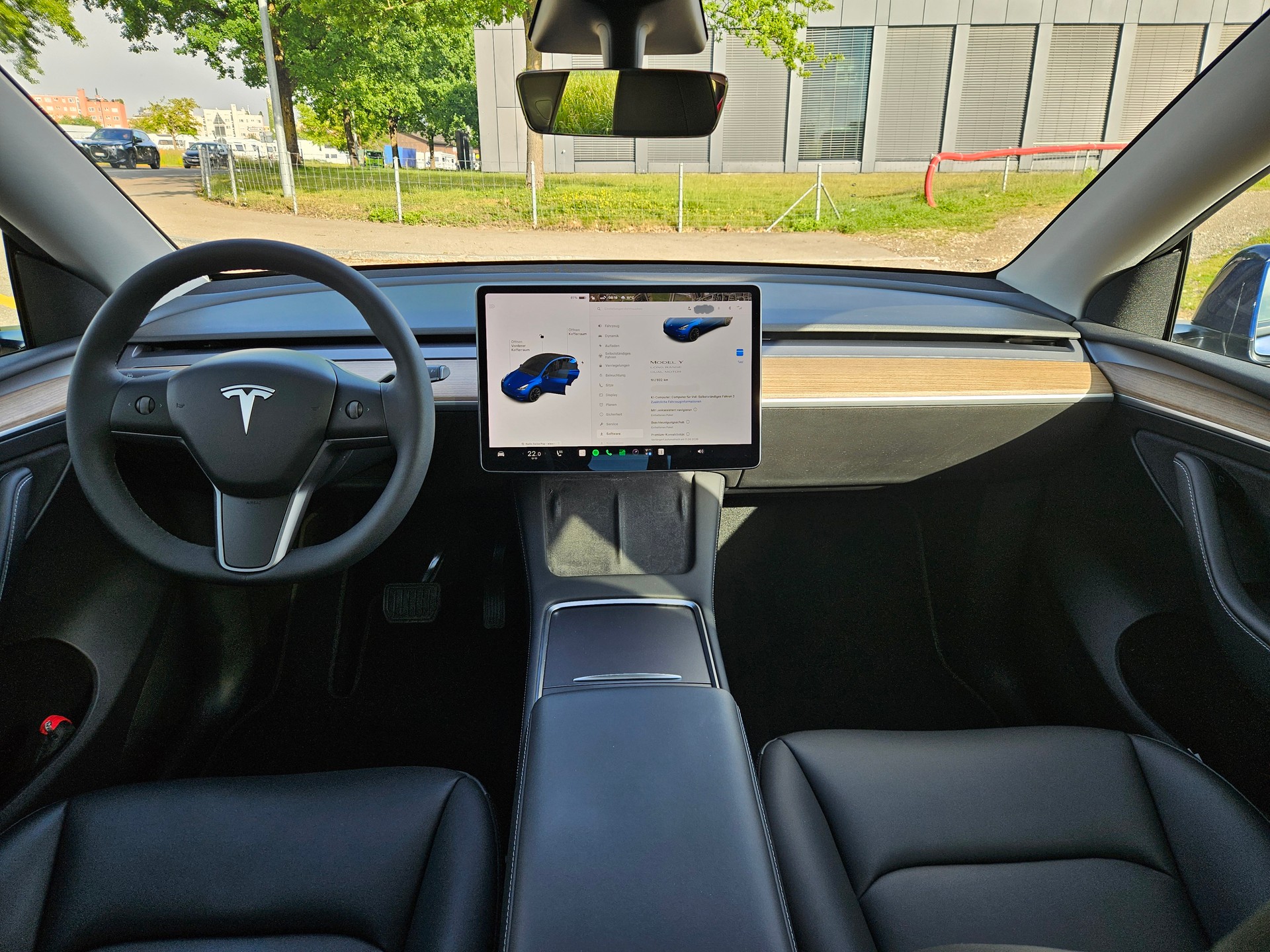 TESLA Model Y Long Range, Enhanced AP, Beschleunigungs Boost-image-9