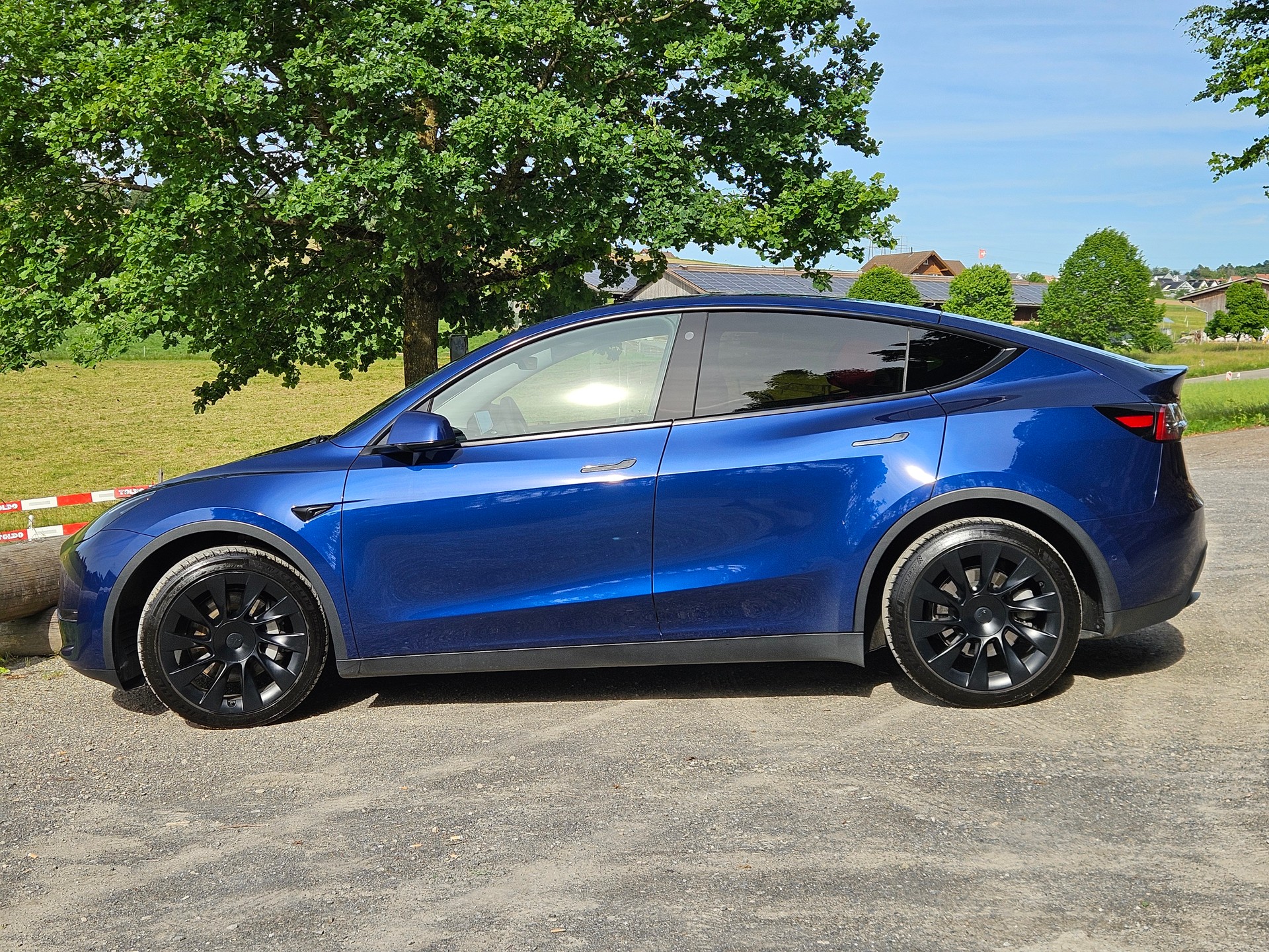 TESLA Model Y Long Range, Enhanced AP, Beschleunigungs Boost-image-5