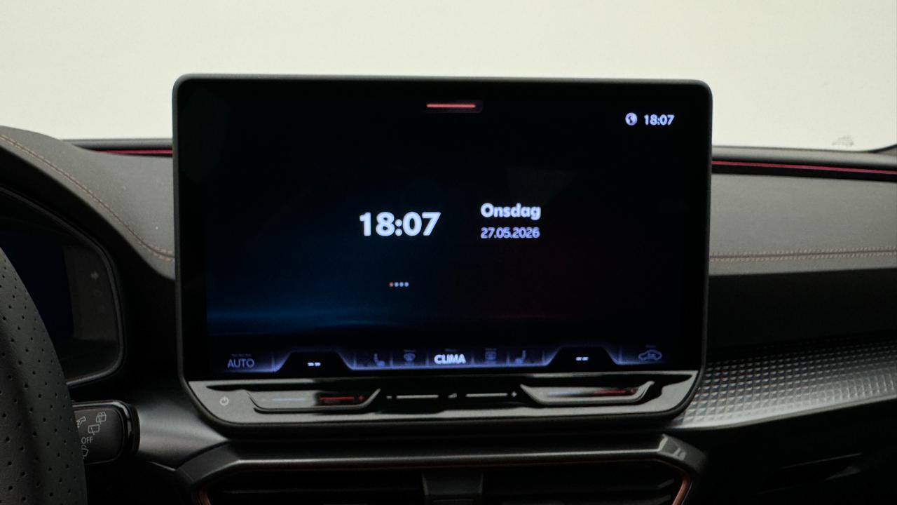 CUPRA LEON ST 2.0 TSI VZ DSG 4Drive-image-7