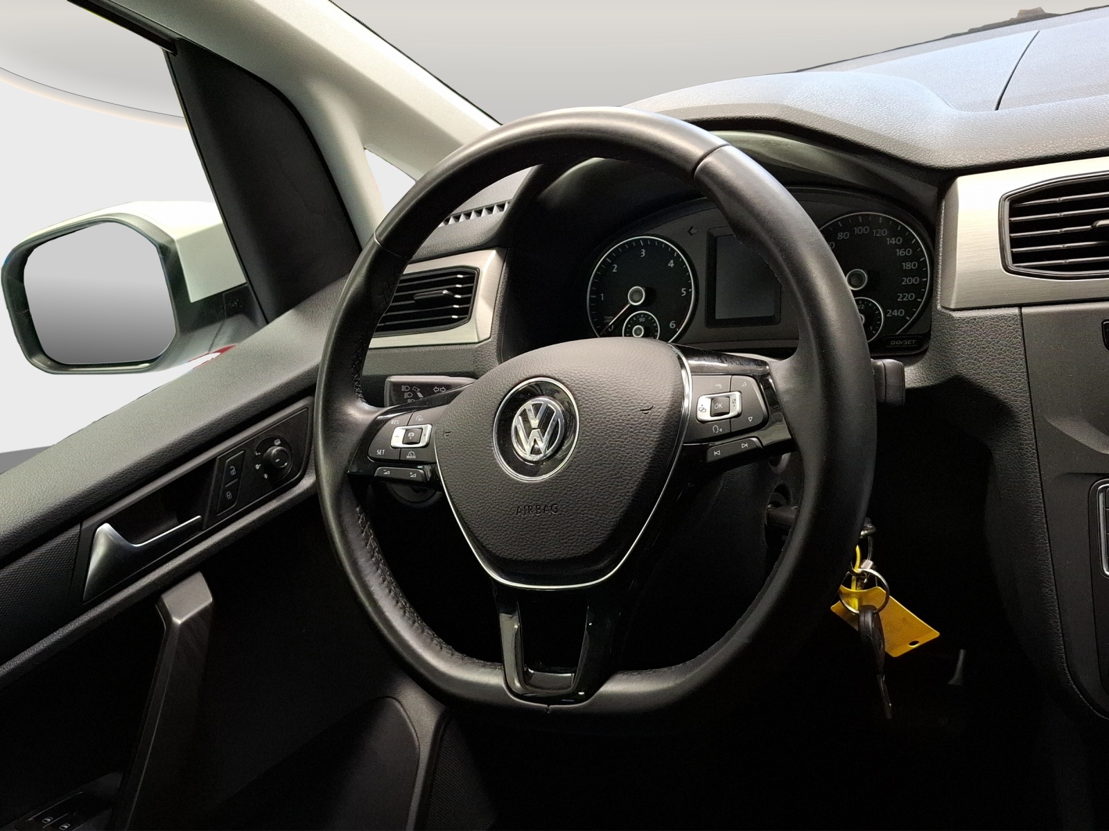 VW Caddy 2.0 TDI Family DSG-image-13