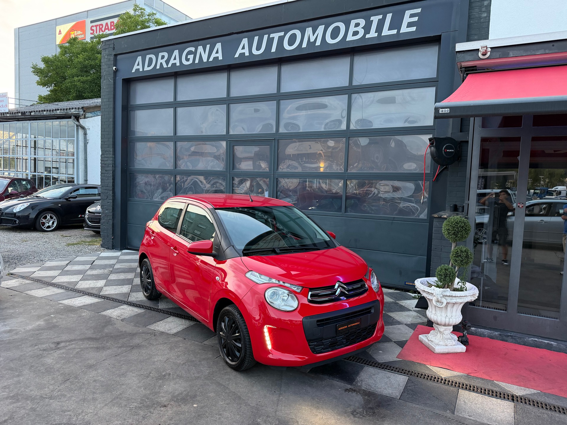 CITROEN C1 1.0 VTi Shine Stop&Start-showroom-element-1