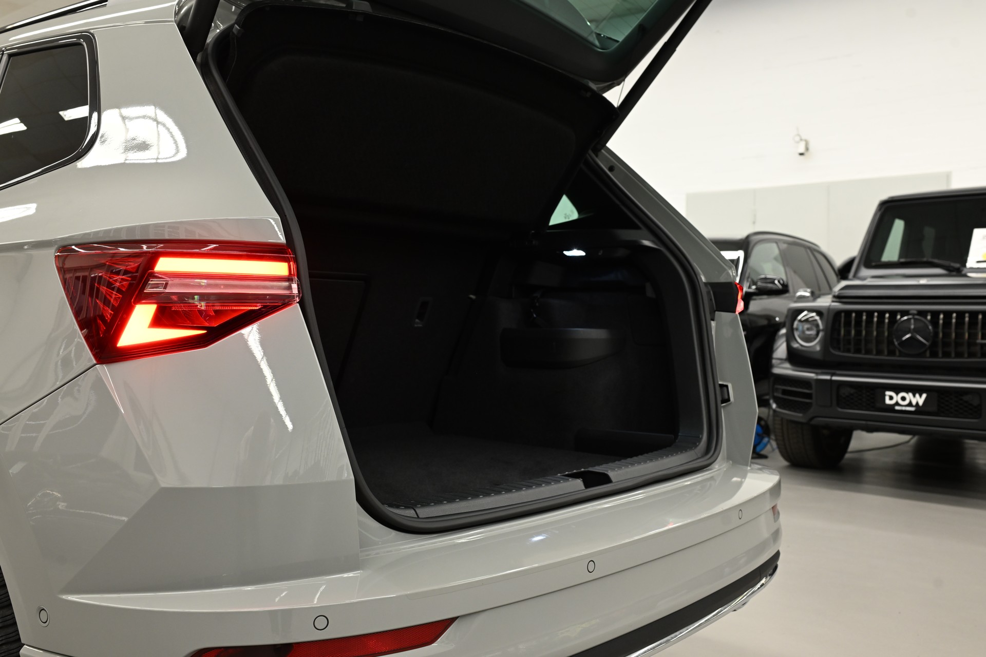 SKODA Karoq 2.0 TSI SportLine 4x4 DSG-image-8