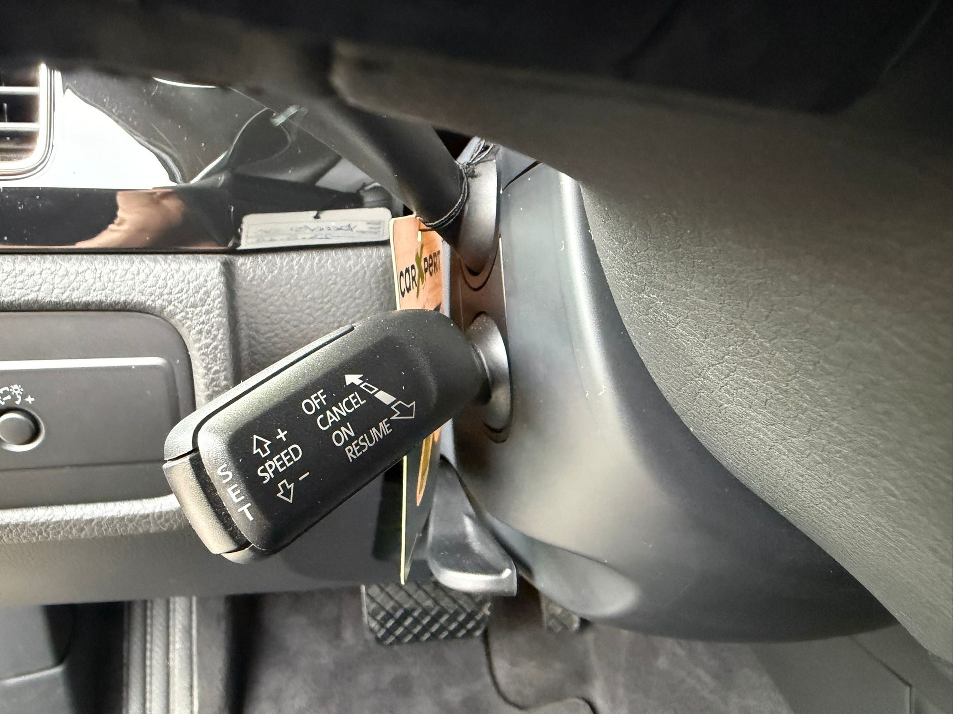 VW Touareg 3.0 TDI BlueMotion Technology Tiptronic-image-11