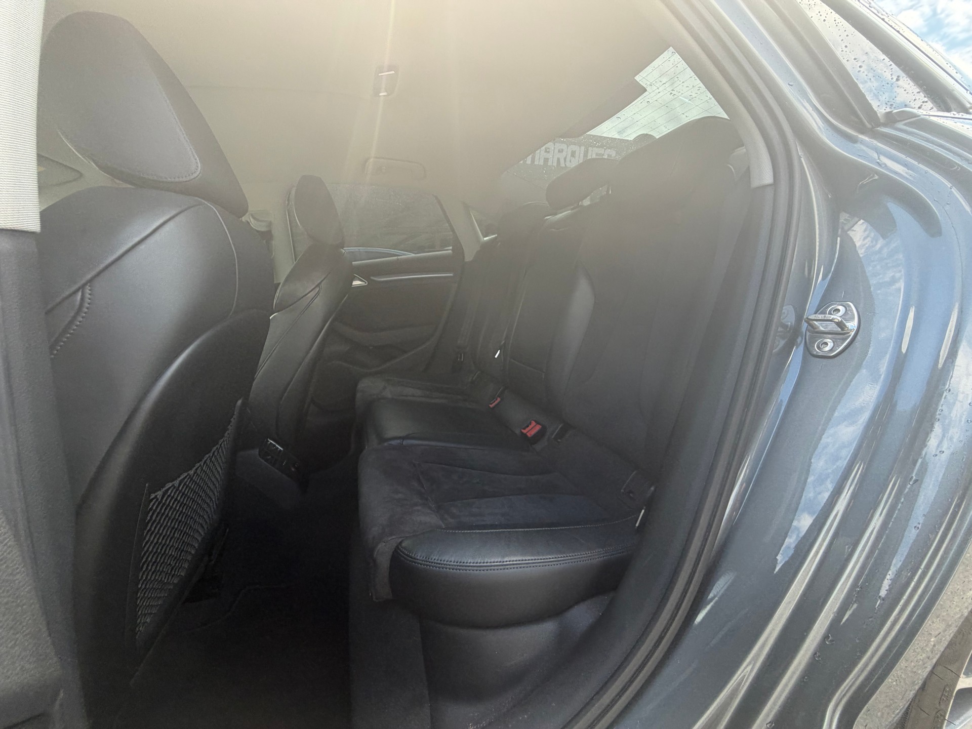 AUDI A3 Limousine 1.4 TFSI Ambition S-tronic-image-13